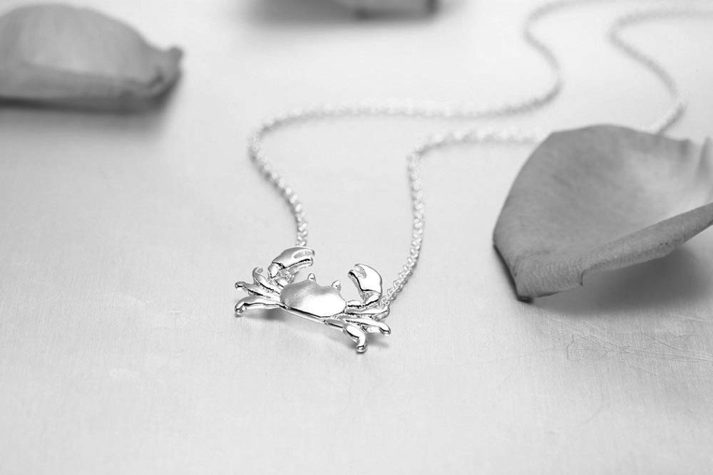 MOKAVIKY 25 Vintage Animal Crab Pendant Necklace for Women Silver Chain Crab Charm Dainty Jewelry