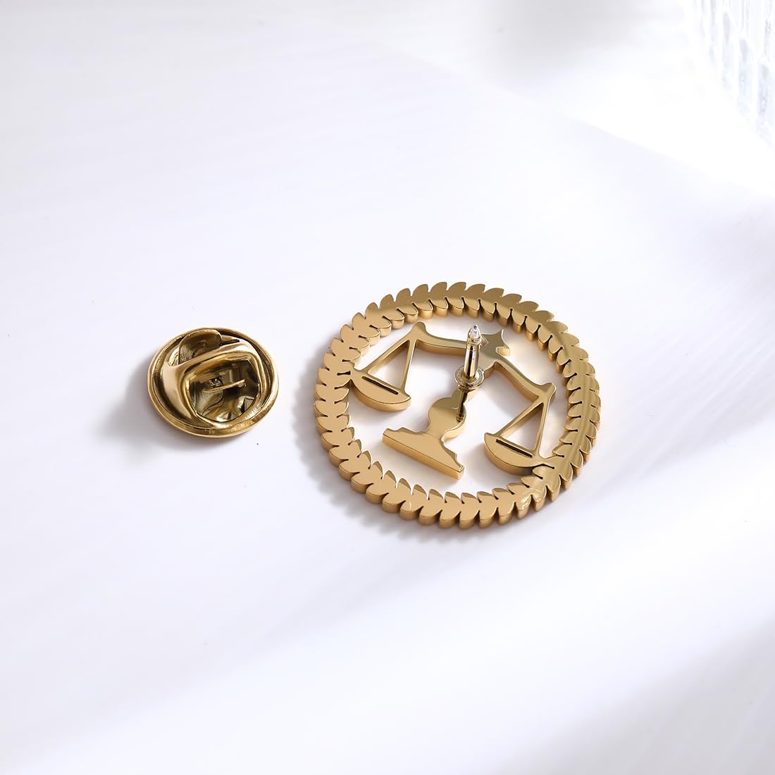 Metal Balance Badges Suit Brooch Libra Scales Brooches For Men (2pcs gold)