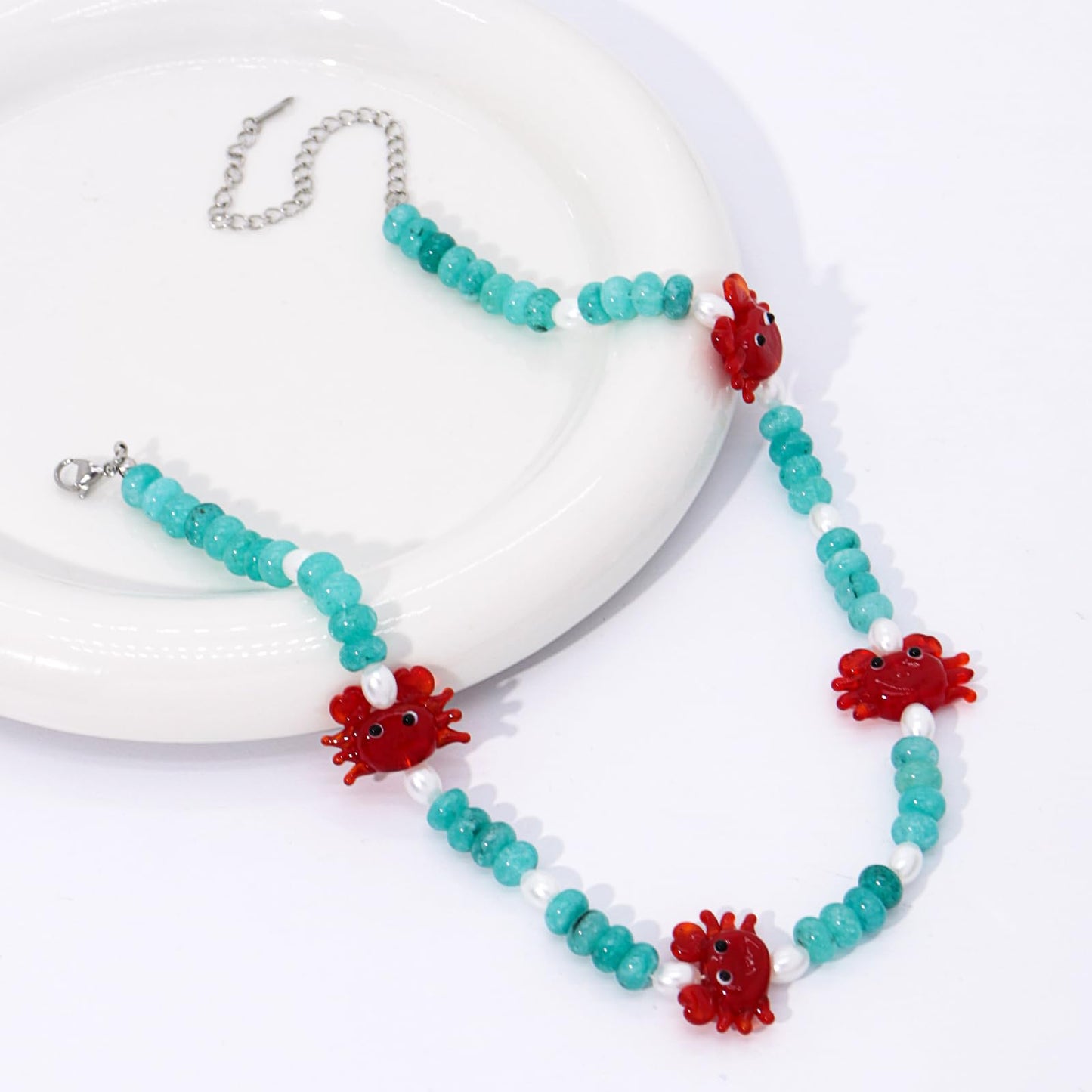 ALYXUY Crab Beaded Gemstone Necklace for Women, Colorful Boho Gemstone Beaded Choker Necklace Freshwater Pearl Surfer Beach Necklace Stylish Handmade Summer Jewelry (Crab)