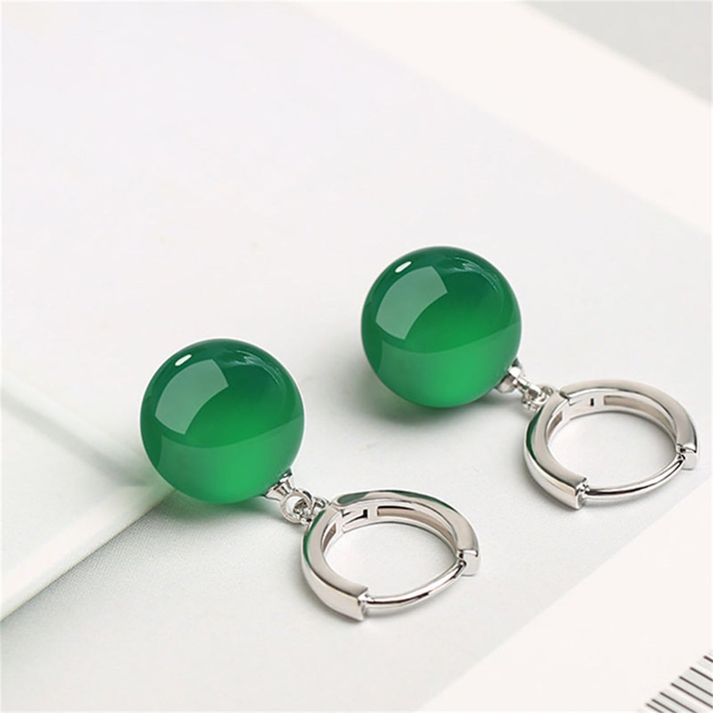 QLYOVWE Handmade Jade Earrings Basic Gemstone Round 12MM Bead Ball Drop Dangle Earrings Rose Quartz Stone Natural Agate Bead Jade Drop Earrings for Women (Green)
