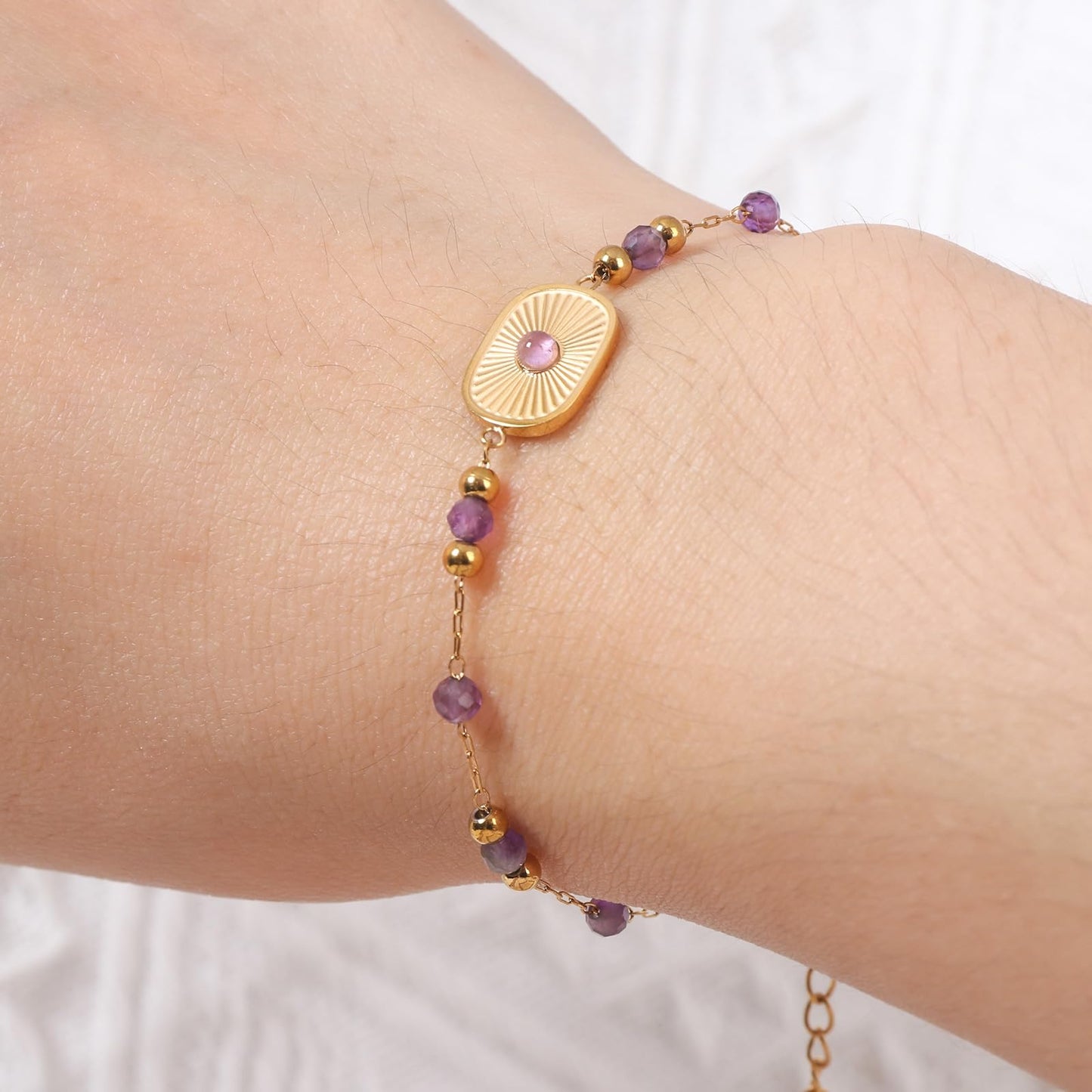 TaYolnFaSo Natural Amethyst Jewelry Set for Women 18K Gold Plated Sun Disk Amethyst Necklace Earrings Bracelet Set Gift for Sisters