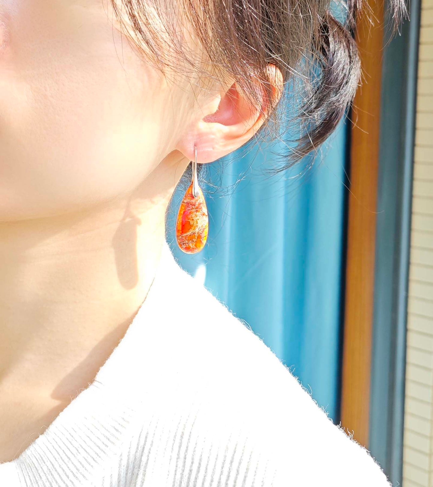 Lettarius Natural Crystal Healing Moon Stone Drop Earrings for Women Sea Sediment Rock Teardrop Birthstone Orange Quartz Dangle Silver Plated Jewelry