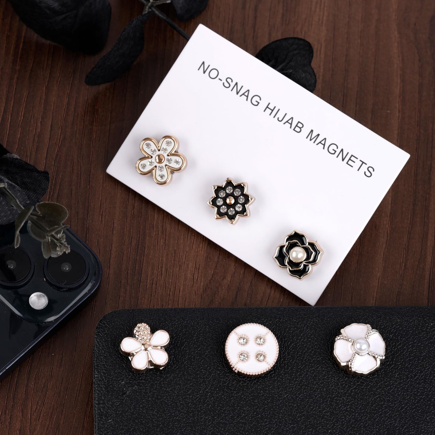 12pcs Magnetic Hijab Pins, Black and White No Snag Hijab Magnets Multipurpose Strong Magnetic Scarf Clip Clasp Buttons Pinless Brooch for Scarves Hats Shirt Collars Shawls Clothing (Style1)