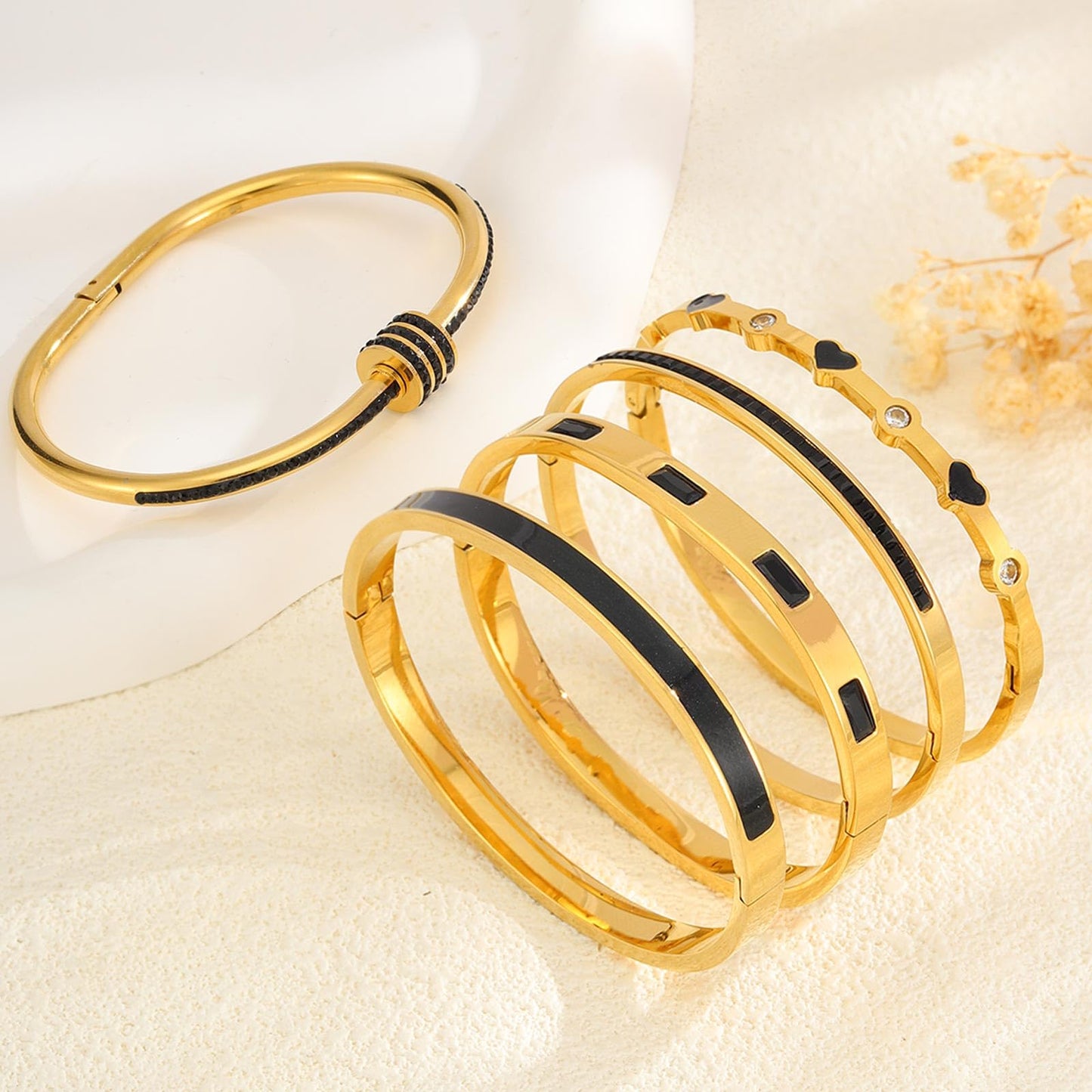 Camhanno 18K Gold Plated Stainless Steel 5-Piece Gold Bangle Bracelet Set for Women - Pink Crystal Friendship & Love Heart Design, Stackable Bangles Jewelry - Ideal Birthday Gift for Women (Black)