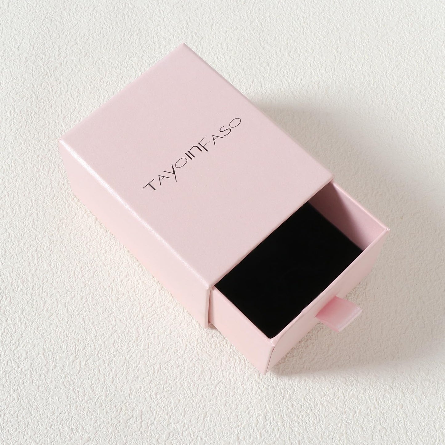 TaYolnFaSo Leaf Chunky Cuff Bracelet for Women Adjustable Large Open Wrist Bangle Cuff Bracelet Jewelry Gift for Lady Wife Girlfriend Mother Wedding Prom Party Christmas