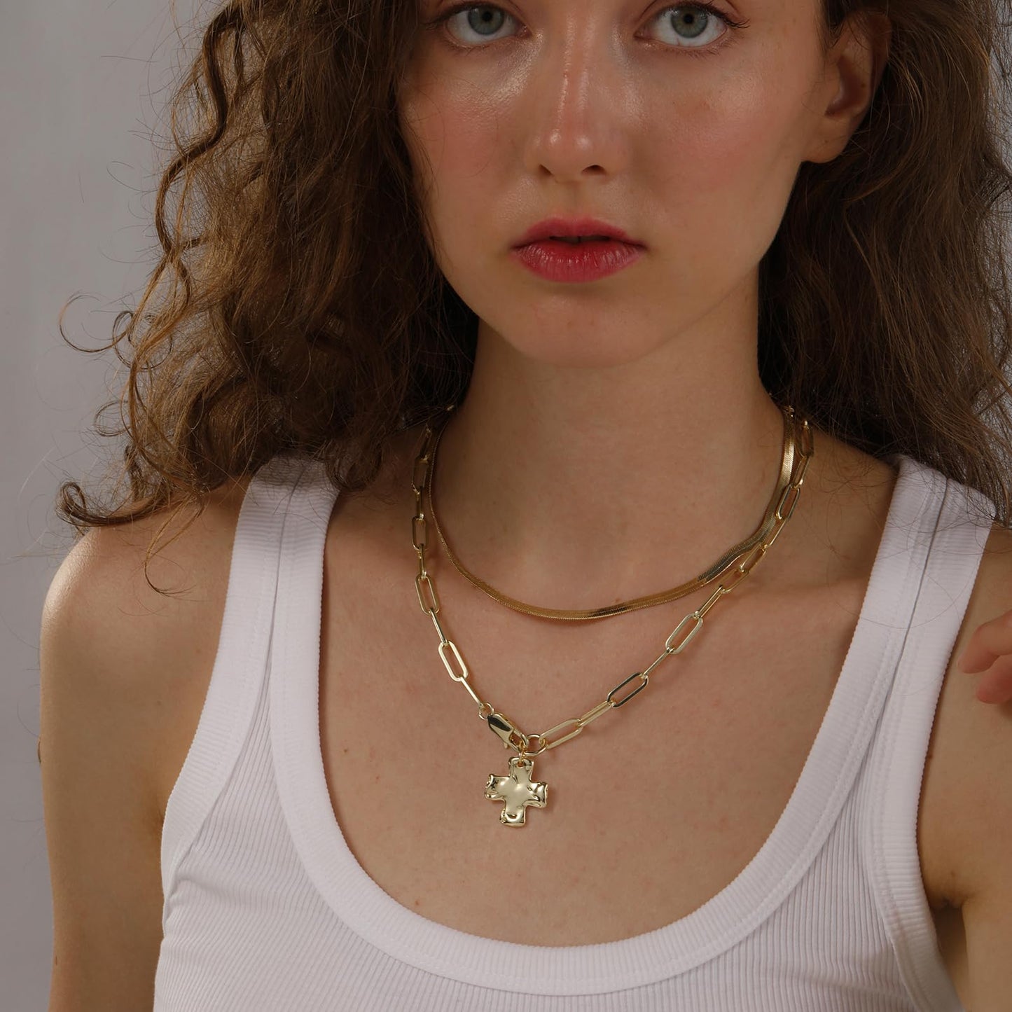 Bheop Chunky Cross Necklace for Women Trendy 14K Gold Plated Layered Statement Cross Pendant Charm Necklace Vintage Paperclip Herringbone Snake Choker Chain Costume Jewelry Set Gift Non Tarnish