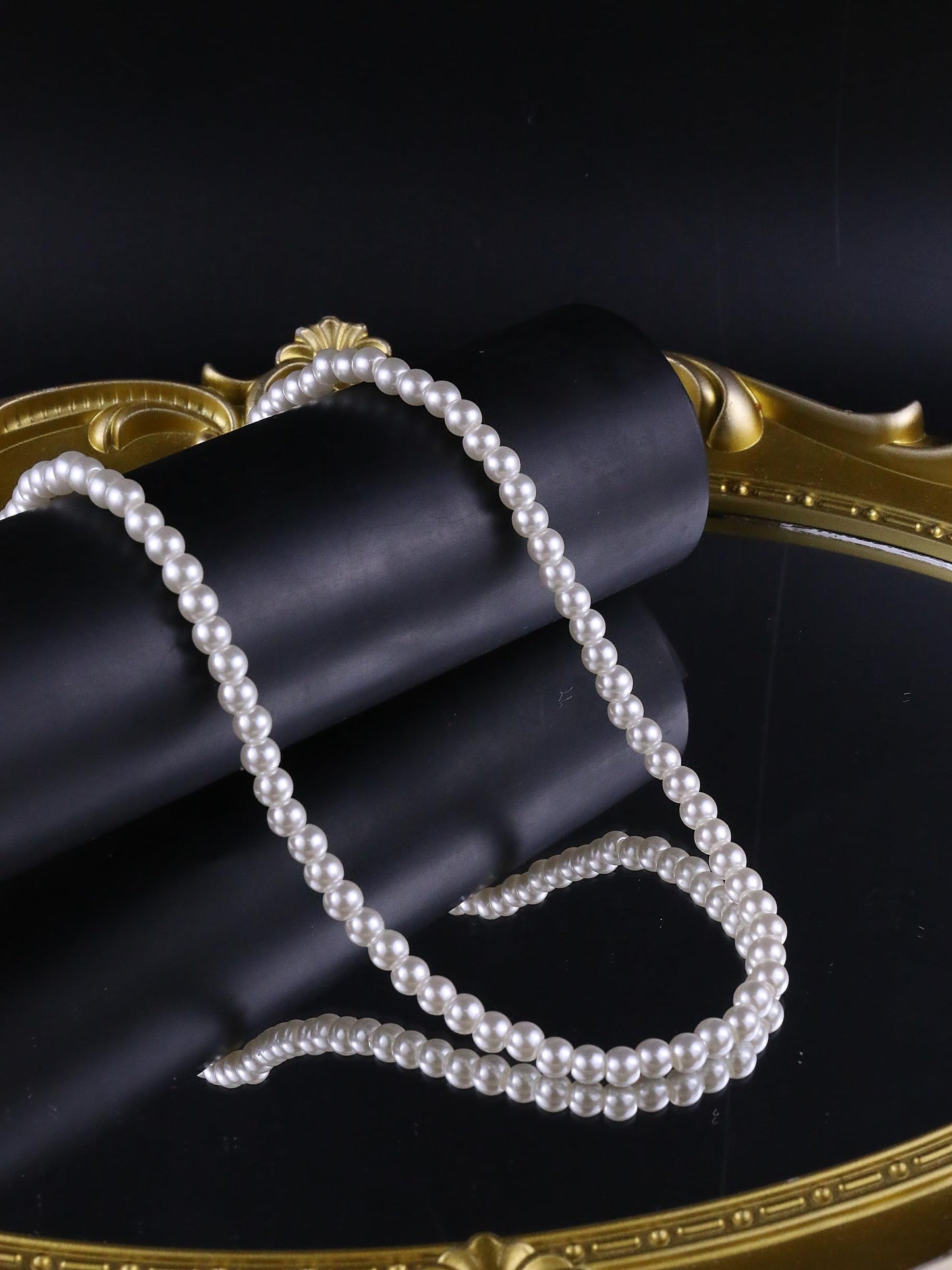 Lookray Pearl Necklace for Women Dainty 6MM Round Imitation Pearl Choker Necklace Simple Multilayer Pearls Choker Fashion Wedding Pearls Jewelry for Brides