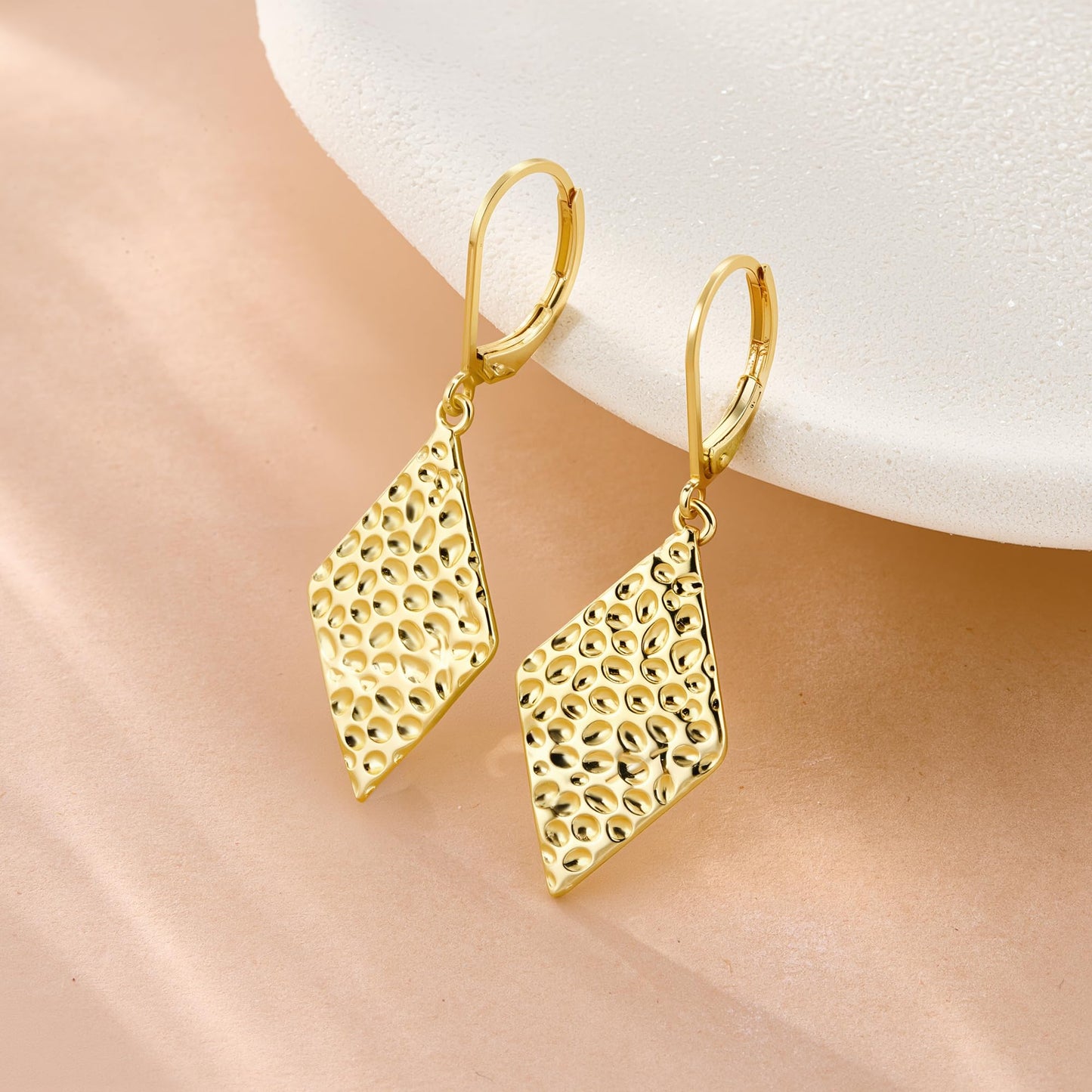 ALEXCRAFT Rhombus Gold Hammered Dangle Earrings for Women Hypoallergenic 14K Gold Drop Leverback Earrings Geometry Hammered Dangle Earings for Women Jewelry Gifts