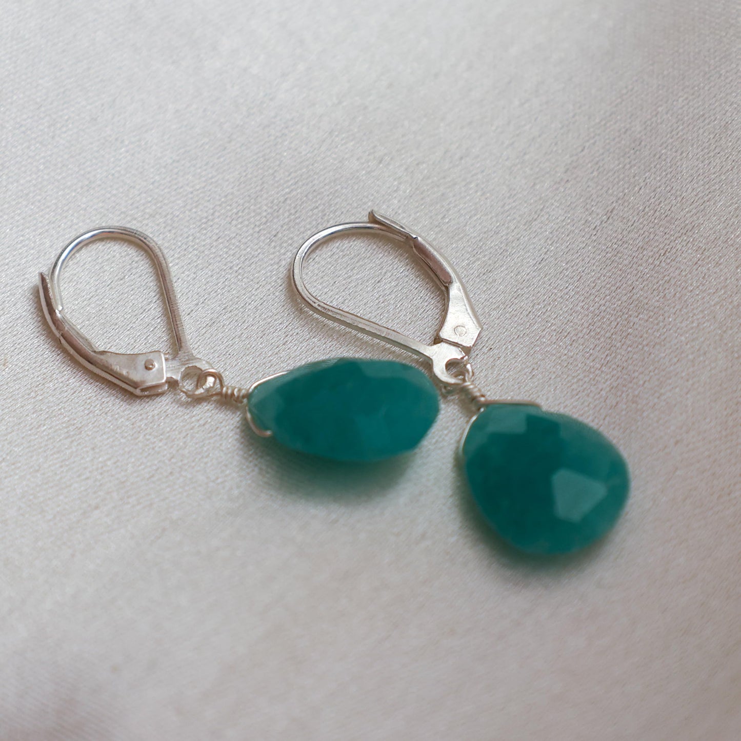 GemInspire Natural Amazonite Pear Drop Earrings for Women Teardrop Crystal Dangle Earrings 925 Sterling Silver Leverback Lightweight Gift for Her