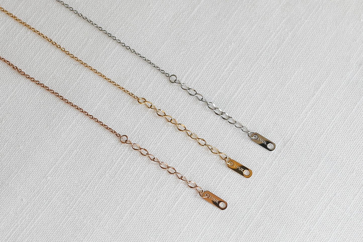 LUUK LIFESTYLE Necklace for women with crescent moon pendant, HAPPINESS gift card, modern and minimalist fashion accessory, 19” length, jewelry for everyday wear, layer look, good luck charm, gold