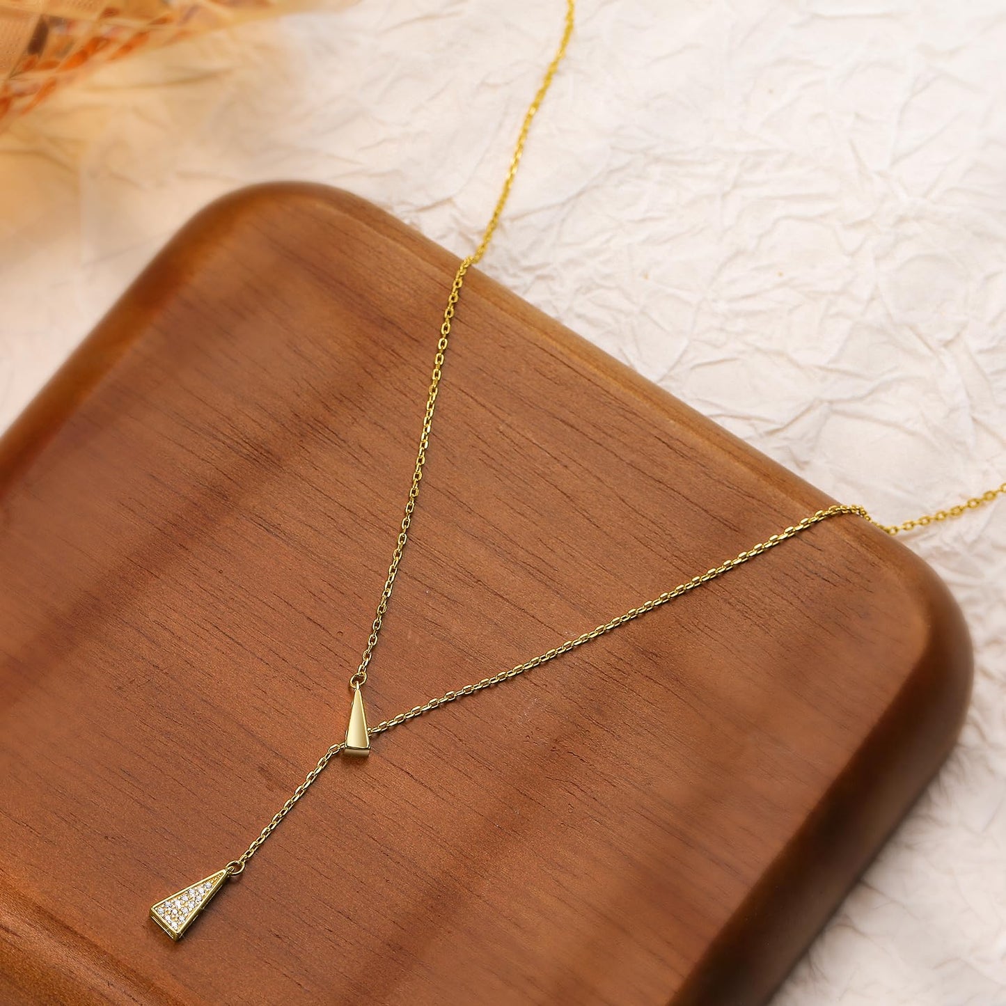 UTISUVIKO Triangle Necklace for Women, 925 Sterling Silver Dainty Geometric Shapes Necklace Triangle Cubic Zirconia Pendant Y shaped Necklace Aesthetic Simple Gold Necklace Jewelry Gifts for Mother's