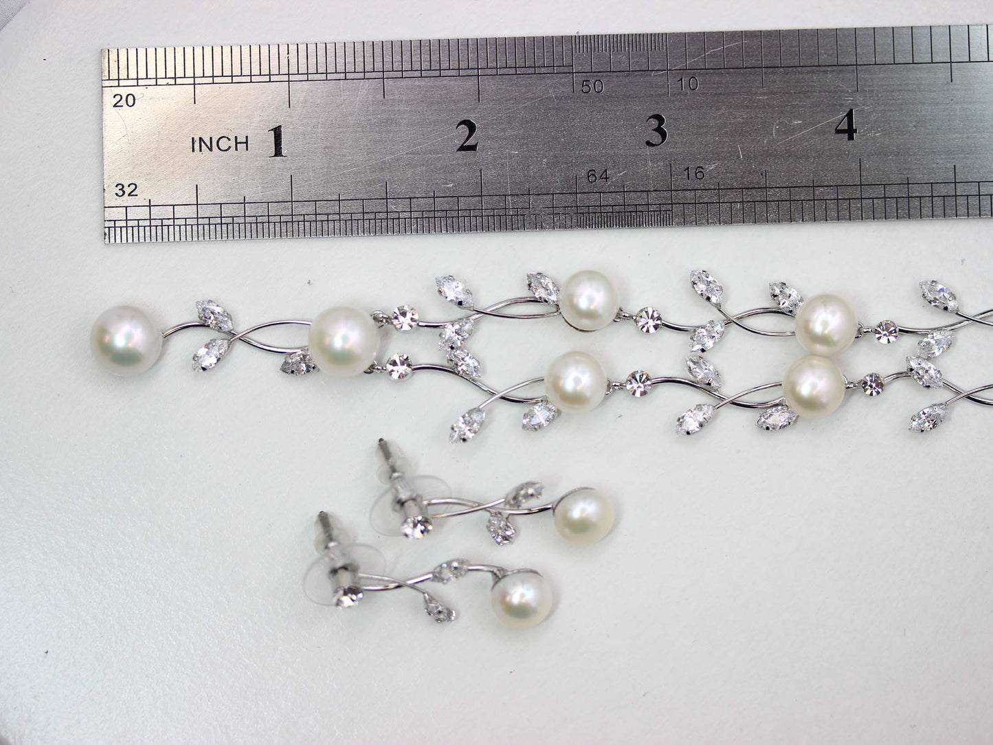 Faship Clear CZ Crystal Genuine Freshwater Pearls Floral Necklace Earrings Set - Clear