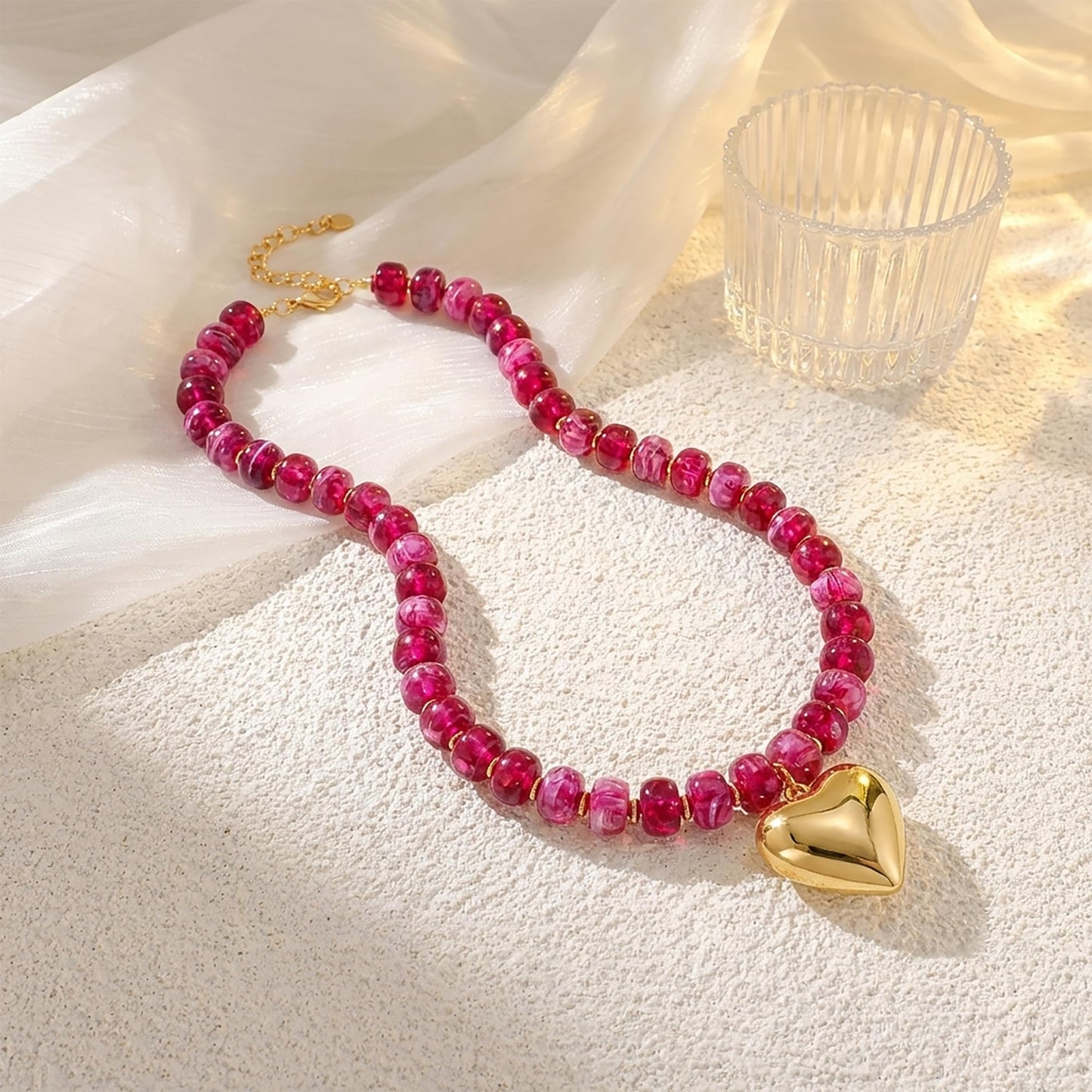 ENSKEFEN Chunky Heart Necklaces for Women Grape Purple Resin Beaded Choker Necklace Adjustable Chunky Statement Necklace Trendy Summer Beach Vacation Jewelry