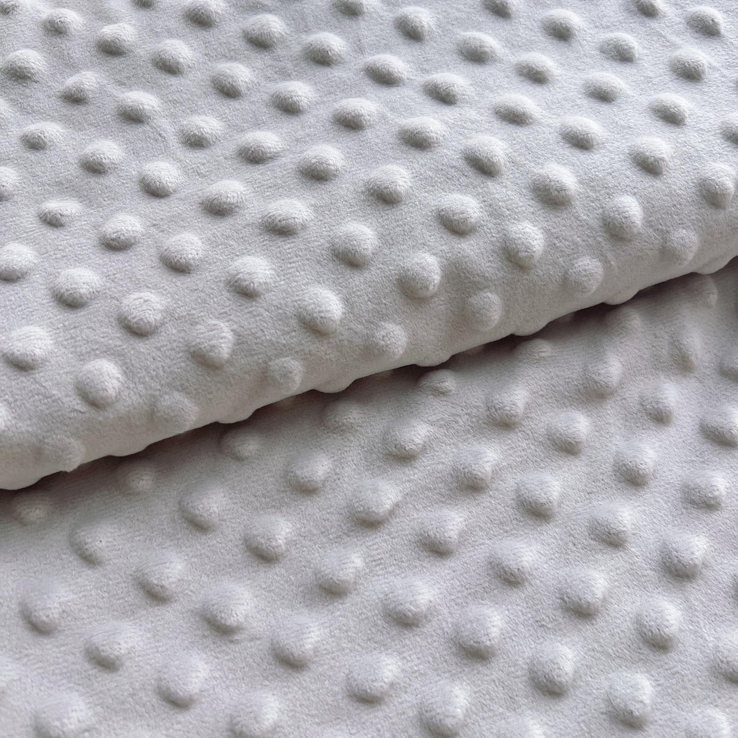 1 Yardx62 Inch Minky Dot Fabric by The Yard DIY Making Supplies Quilting Patchwork Cushions Plush Fleece Fabric Minky Fabric for Blanket, Pillow Covers, Clothing Making, Scarf,Sewing