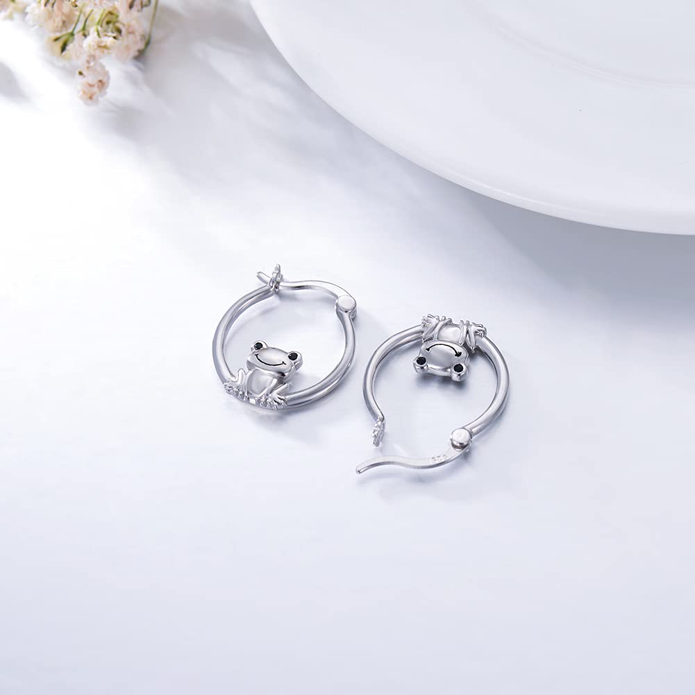 Hypoallergenic Frog Hoop Earrings for Women Sterling Silver Small Animal Huggie Hoop Earrings for Sensitive Ears Frog Jewelry Graduation Gifts