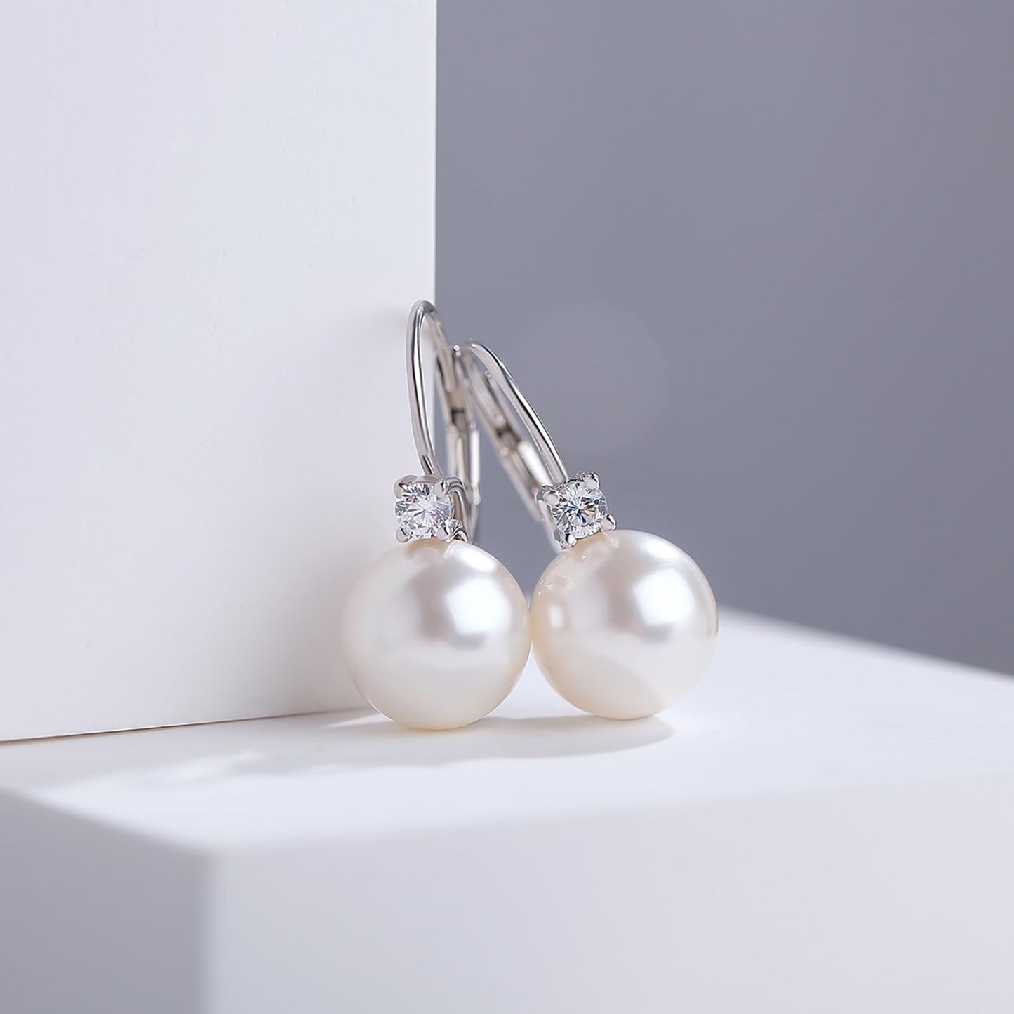 Pearl Leverback Earrings Pearl Dangle Drop Earring for Women 925 Sterling Silver Cubic Zirconia 10mm Jiahanzb