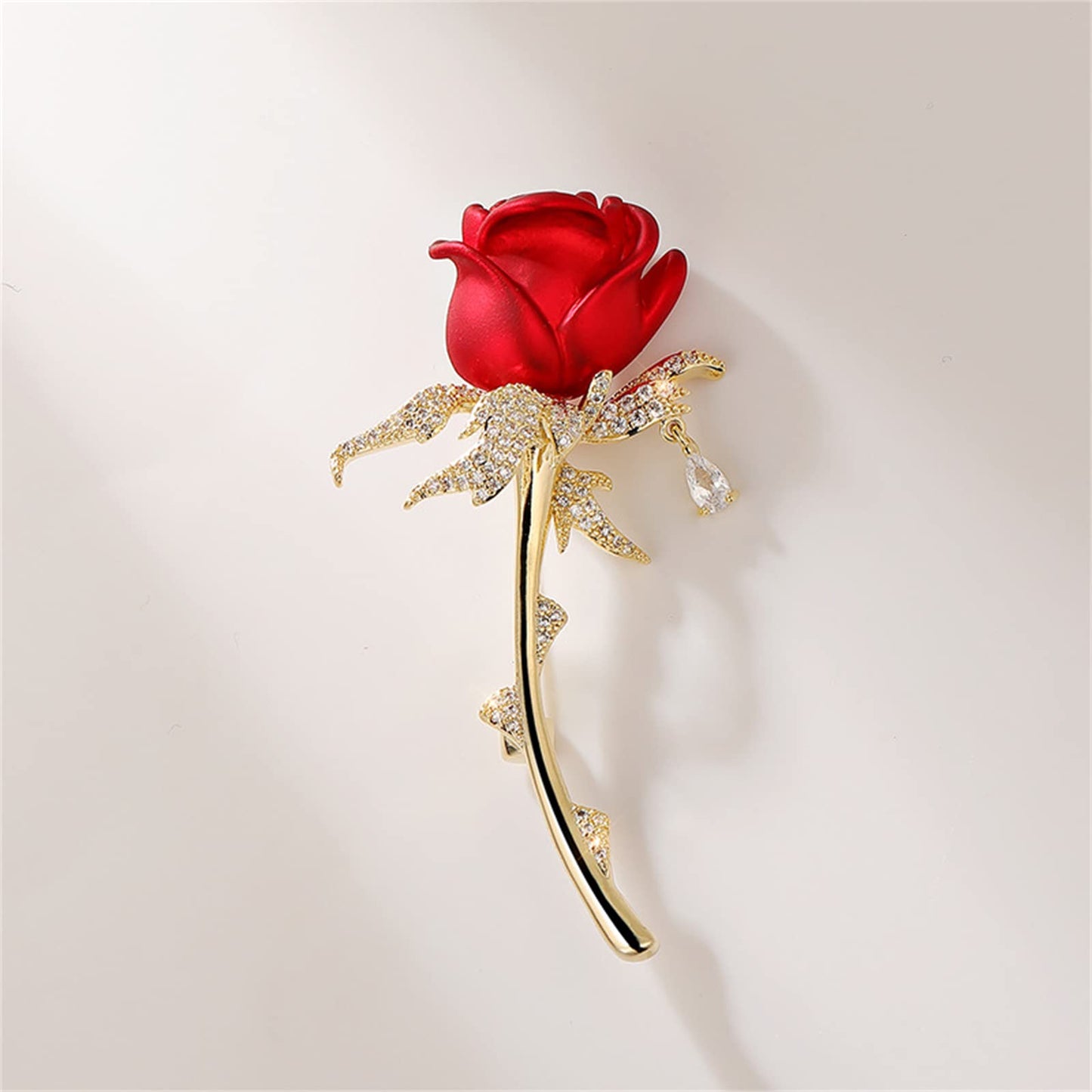 AILONMEI Elegant Pearl Flower Designer Brooch Pins Broches Costume Jewelry For Women Fashion Christmas Gift (Red Rose)