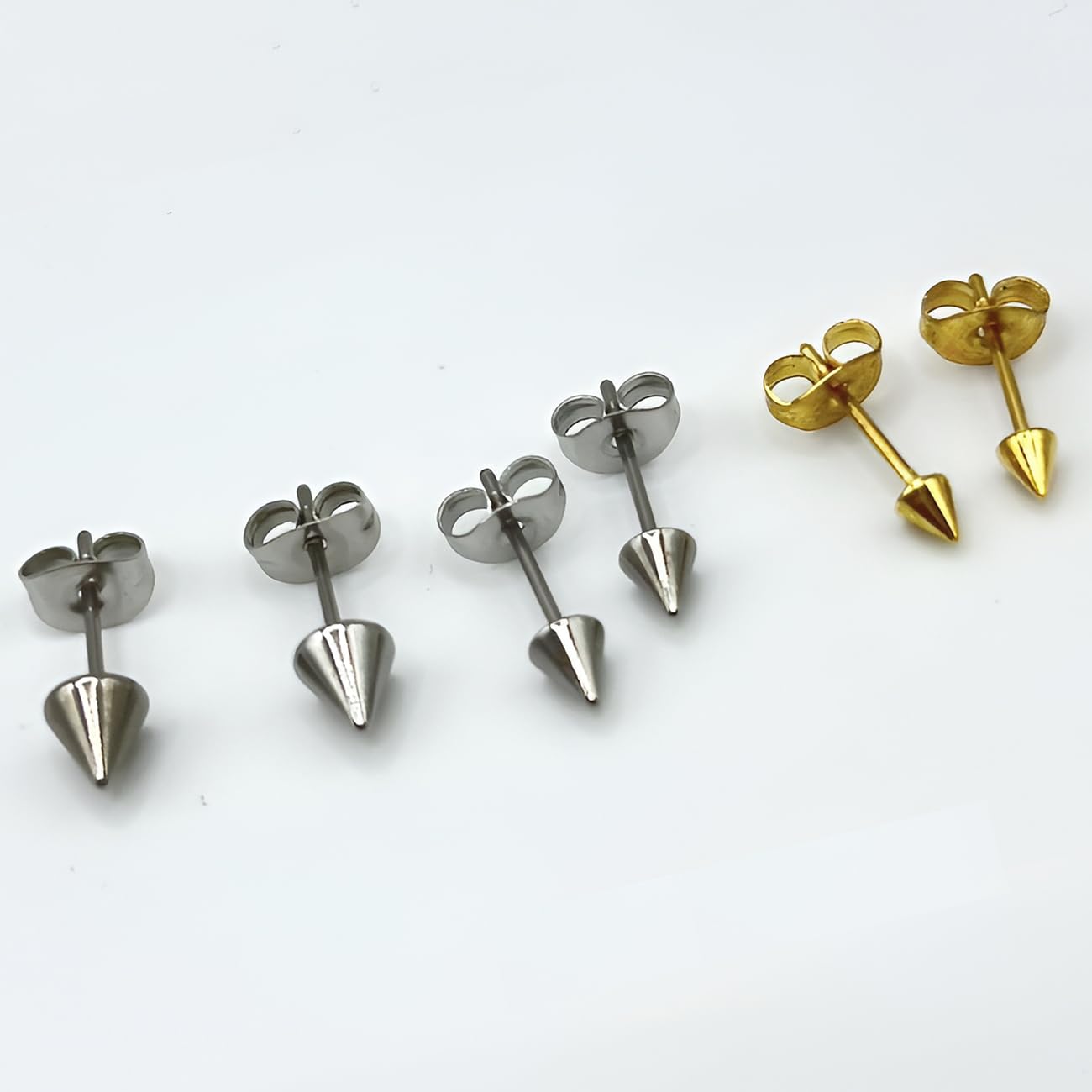 Stainless Steel 3 MM Spike Cone Stud Earrings 1 Pair Gold Earring Hypoallergenic Trendy Jewelry Nickel Free Jewellery Tiny Earing for Sensitive Ears Women Men Ladies Aretes De Mujer Hombre