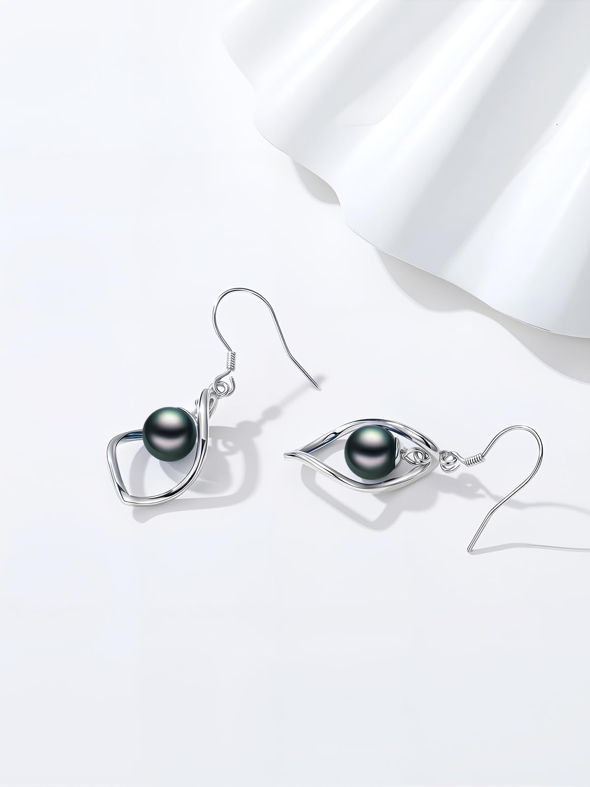 KANNSOAR Tahitian Black Pearl AAAA 18K White Gold Plated Sterling Silver Trendy Dangle Drop Earrings for Women Wife Mom Girlfriend Her Jewelry Gift for Anniversary Birthday Christmas