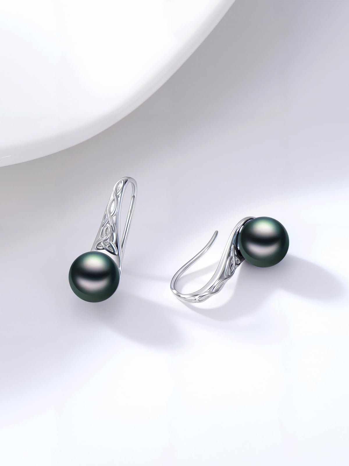 KANNSOAR Tahitian Black Pearl Earrings 18K White Gold Plated Sterling Silver Black Pearl Dangle Earrings Jewelry Gift for Women Mom Wife