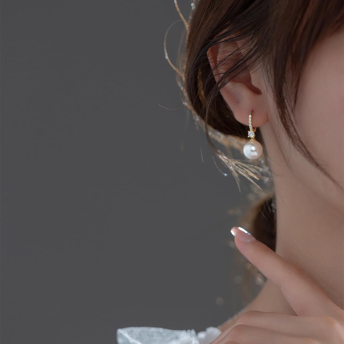 Pearl Earrings for Women Gold Dangle Pearl Earrings 14K Gold Plated Drop Earring for Women Trendy Dangling Earring Beach Party Earings Elegant Dangly Earings Wedding Bridal Jewelry for Gift ﻿