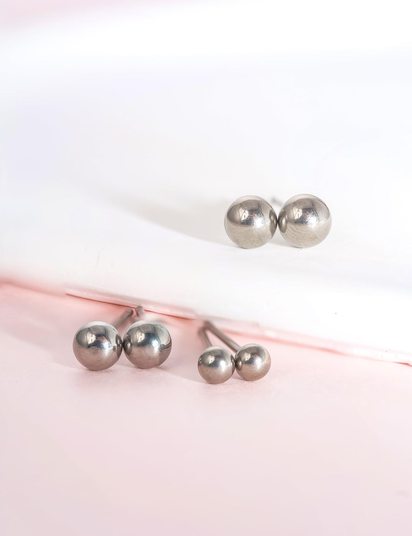 Limerencia G23 Pure Titanium Earrings F136 Implant Grade Titanium Studs 20G Hypoallergenic Round Cubic Zirconia/Princess-Cut/Square/Ball Earrings for Women Men Sensitive Ears(5mm Round Ball)