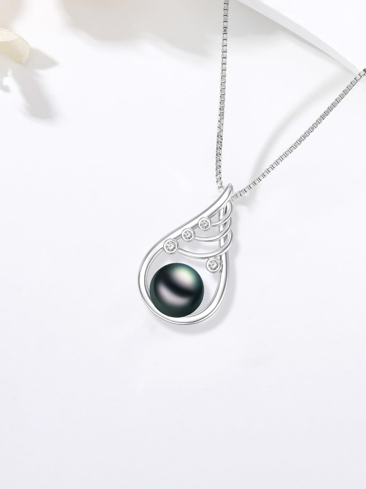 KANNSOAR Tahitian Black Pearl Necklace for Mom Mother Wife 9-10mm AAAA Tahitian Pearl Gifts for Women Pendant Jewelry