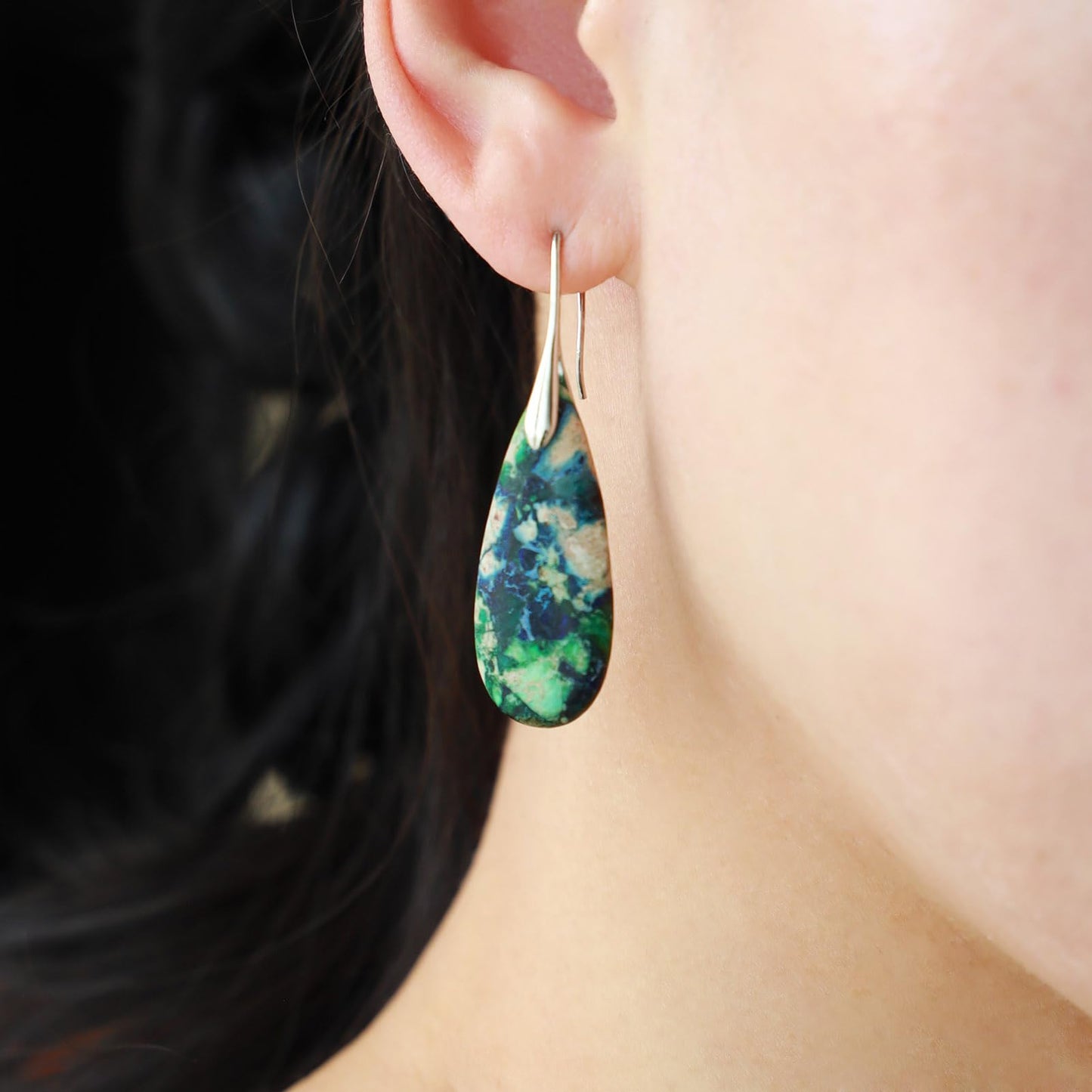 Lettarius Natural Crystal Healing Moon Stone Drop Earrings for Women Sea Sediment Rock Teardrop Birthstone Green Quartz Dangle Silver Plated Jewelry