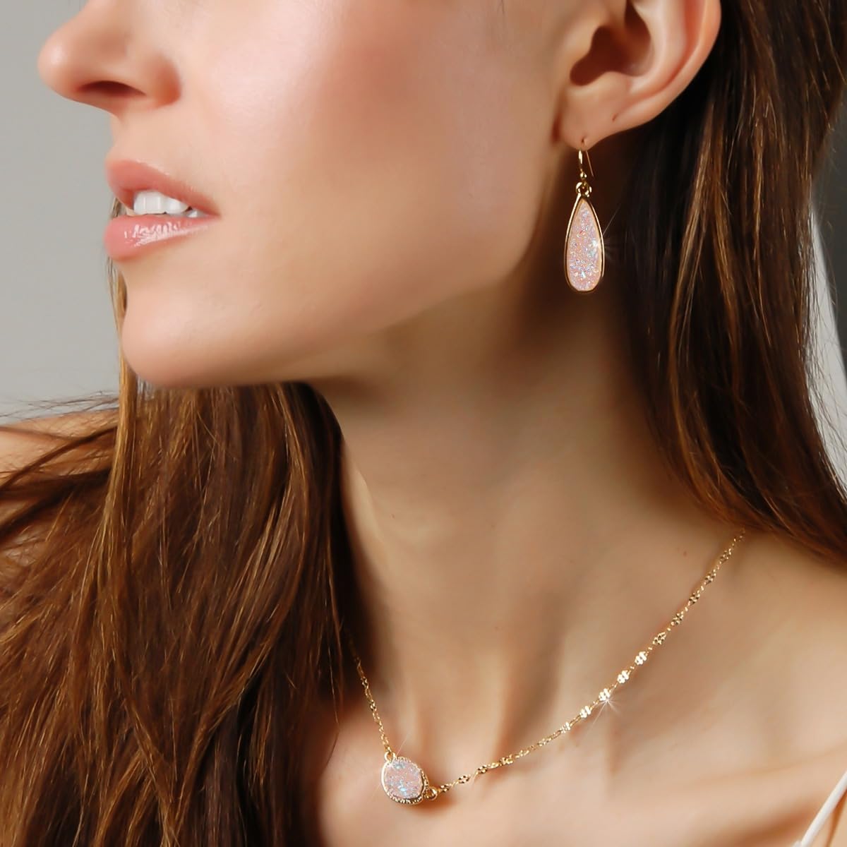 Light Pink Earrings for Women Dangling - Blush Pink Tear Drop Earrings Jewelry, Sparkly Simulated Rose Quartz Faux Druzy Bridal Dangle, Trendy Teardrop Long Dangly Boho Drops, Elegant Wedding Dangles