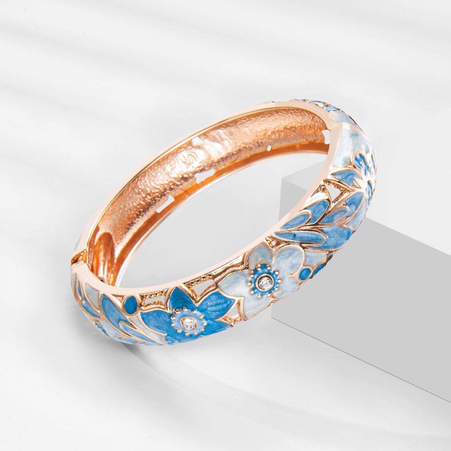 UJOY Bracelet Cloisonne Jewelry Fashion Opening Hinged Bangles Crafted Blue Colored Enamel Flower Gifts for Women 88A11-55A82 Blue White