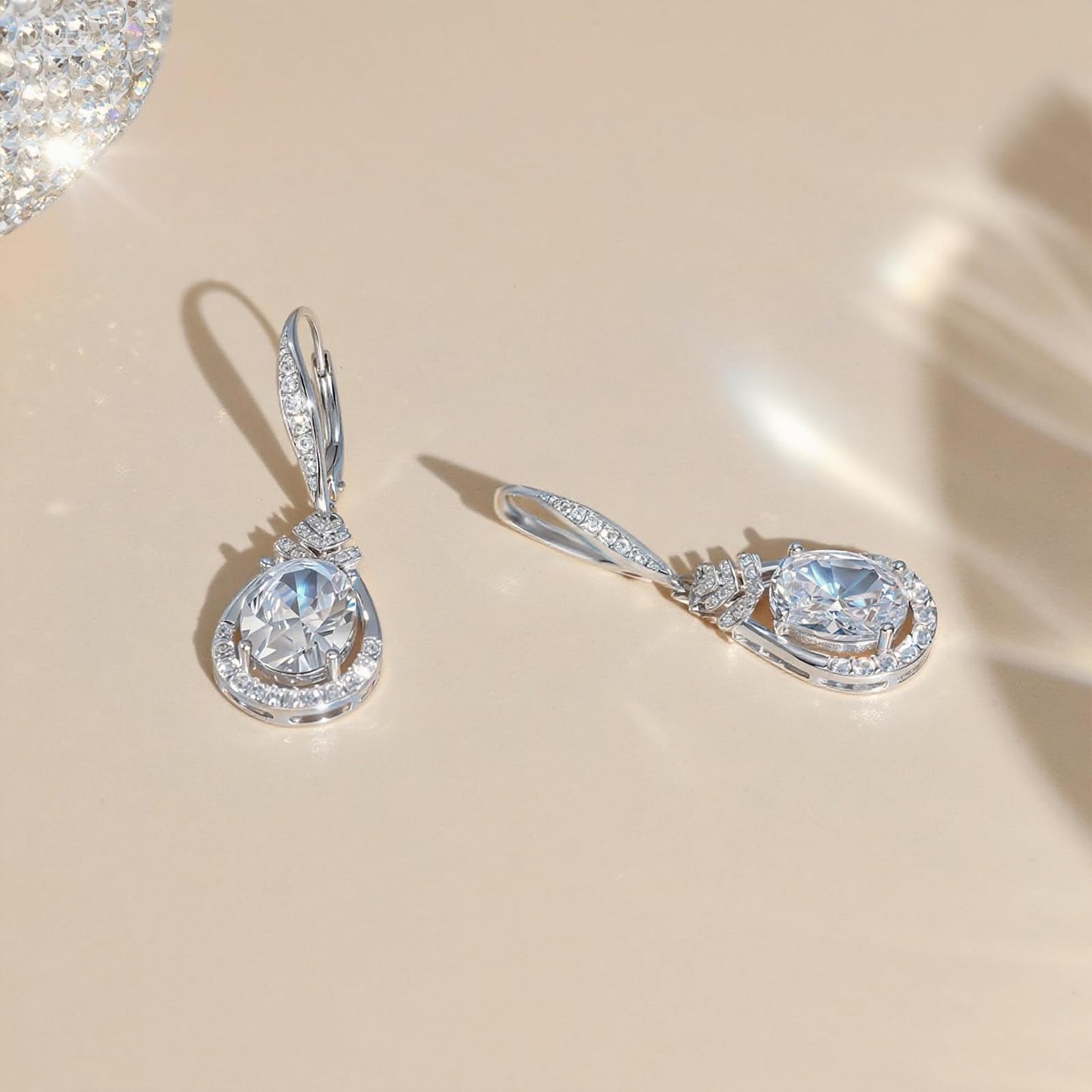 Sparkling Bride Wedding Earrings S925 Sterling Silver April Birthstone Dangle Earrings for Women Synthetic Diamond CZ Sterling Silver Teardrop Leverback Drop Earring Jewelry Birthday Gifts for Mom