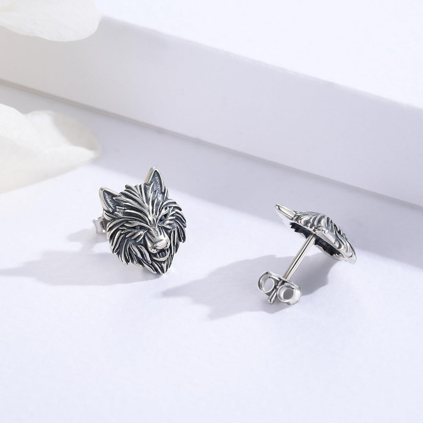 YueYuan Wolf Earrings for Men 925 Sterling Silver Wolf Head Earrings Animal Jewelry Gift for Birthday Graduation Christmas