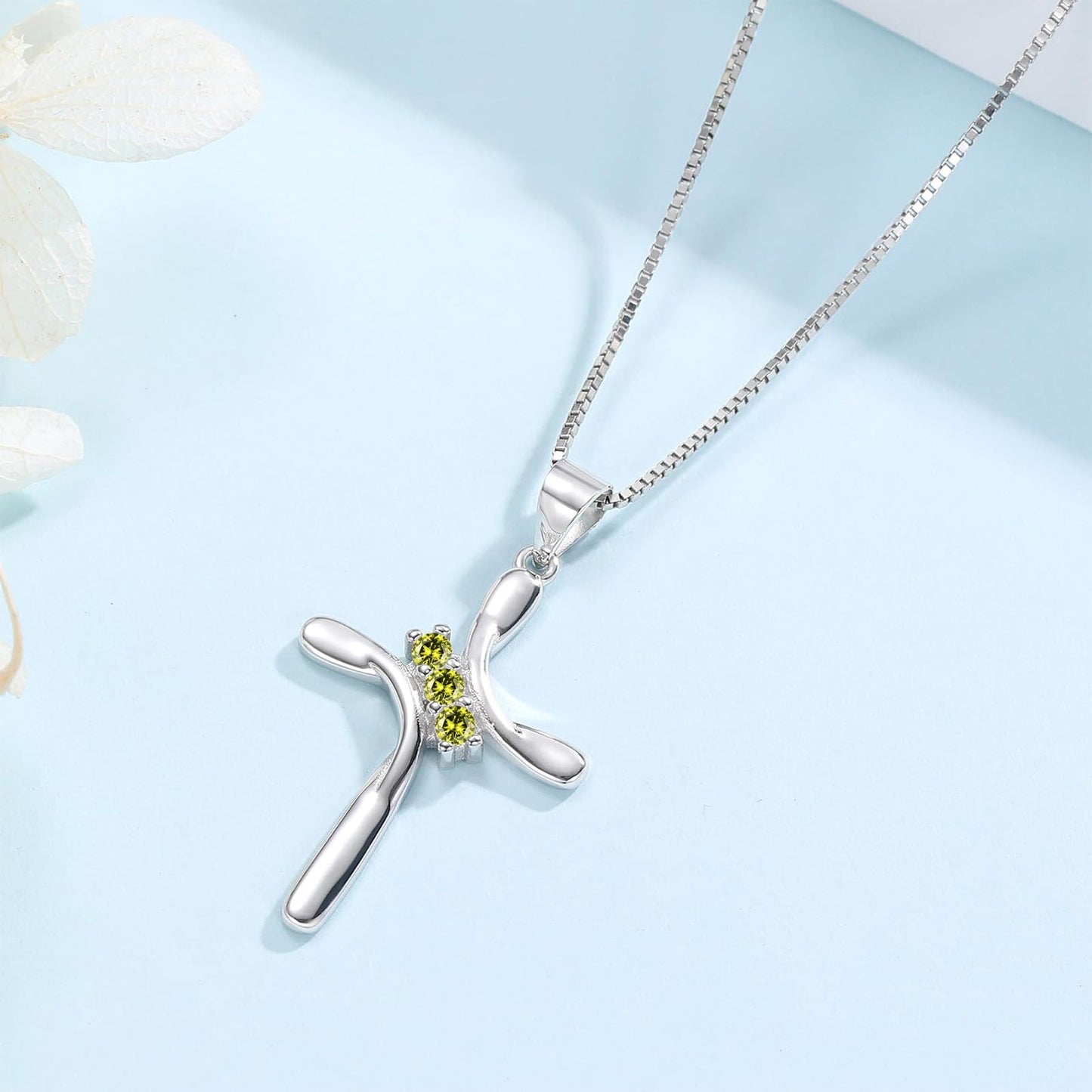 EVERU S925 Sterling Silver Cross Necklace for Women Birthstone Necklace with Cubic Zirconia 18K Gold Plated Cross Pendant Jewelry Ideal Gift Green Peridot August