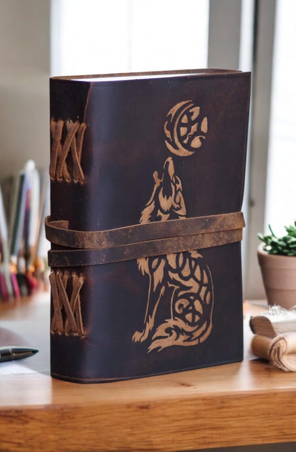 Wolf Leather Journal Book of Shadows Notebook Handmade Daily Notepads for Men & Women Blank Paper 7x5 Inches - Best Gift for Art Sketchbook, Notebook Wolf Lovers Unique Gifts For Mom ,Sister Gifts for Wife her ,Wolf Stuff Gifts for Men Women (Brown)