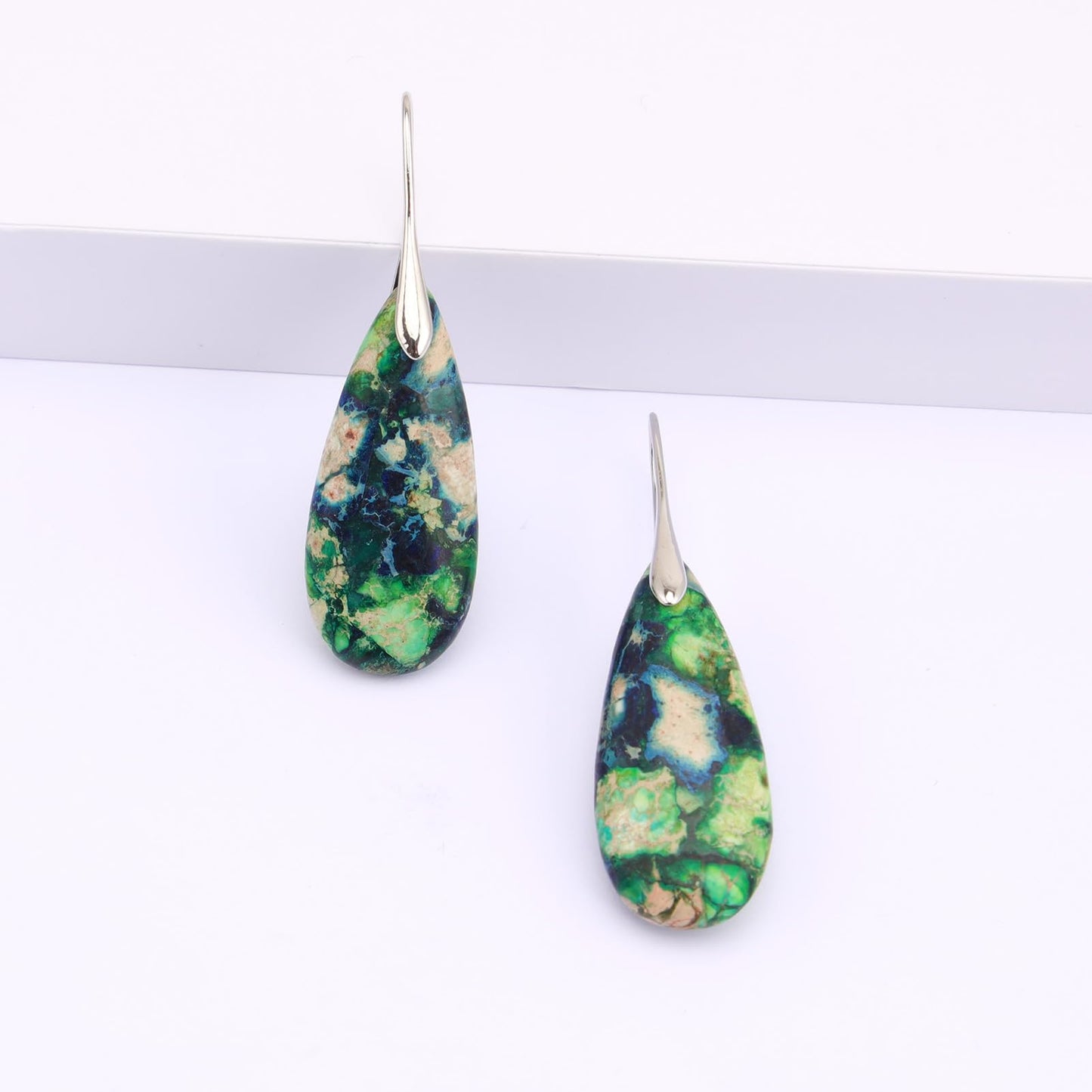 Lettarius Natural Crystal Healing Moon Stone Drop Earrings for Women Sea Sediment Rock Teardrop Birthstone Green Quartz Dangle Silver Plated Jewelry