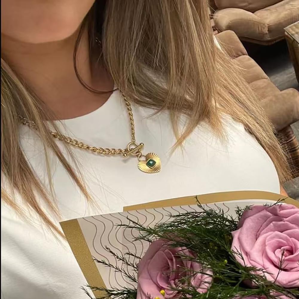 NUZON Natural Green Agate Heart Pendant Necklace for Women - 18K Gold Plated Stainless Steel Chunky Cuban Chain Toggle Clasp, 18'' Love & Hope Healing Stone Sunburst Jewelry