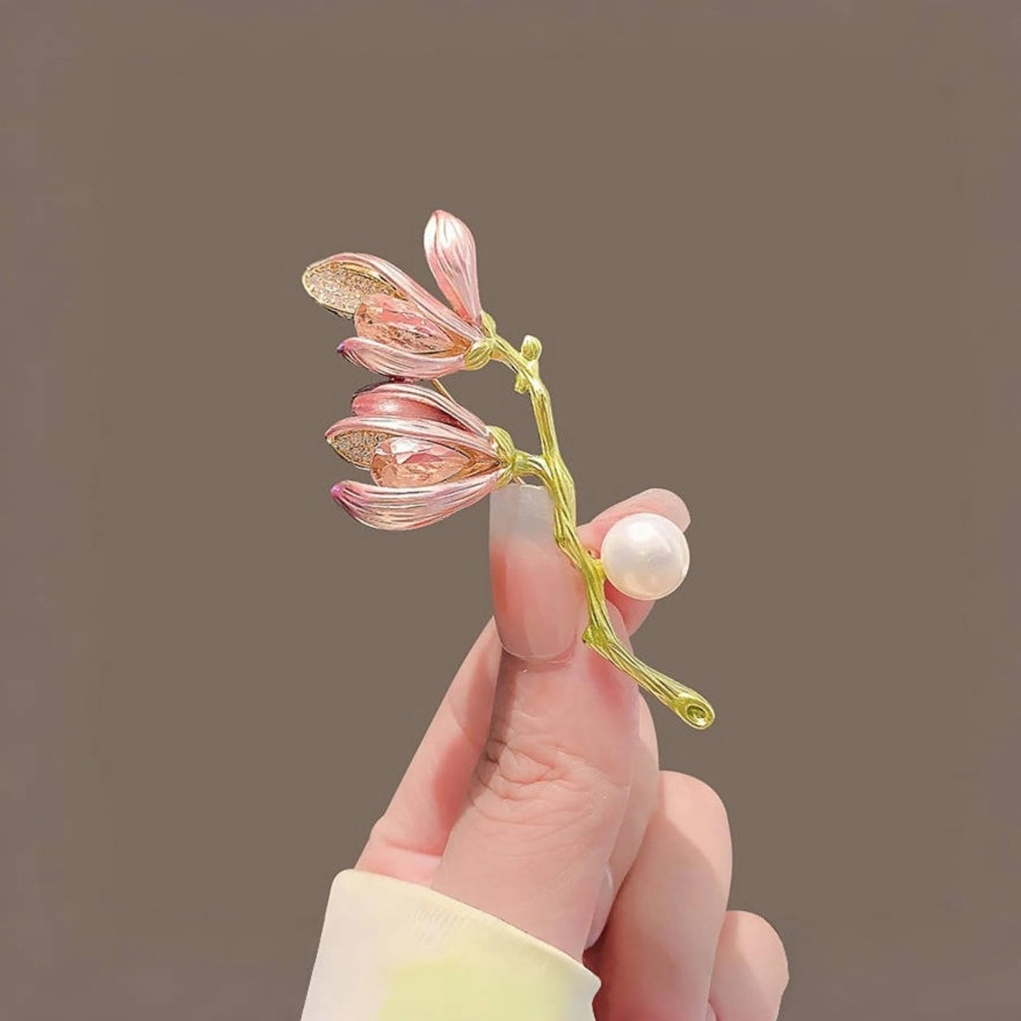 Elegant Flower Brooch for Women, Vintage Premium Enamel Boutonniere, Coat and Suit Pendant Necklace, Jasmine Magnolia Lily Osmanthus Designs (Magnolia-3)