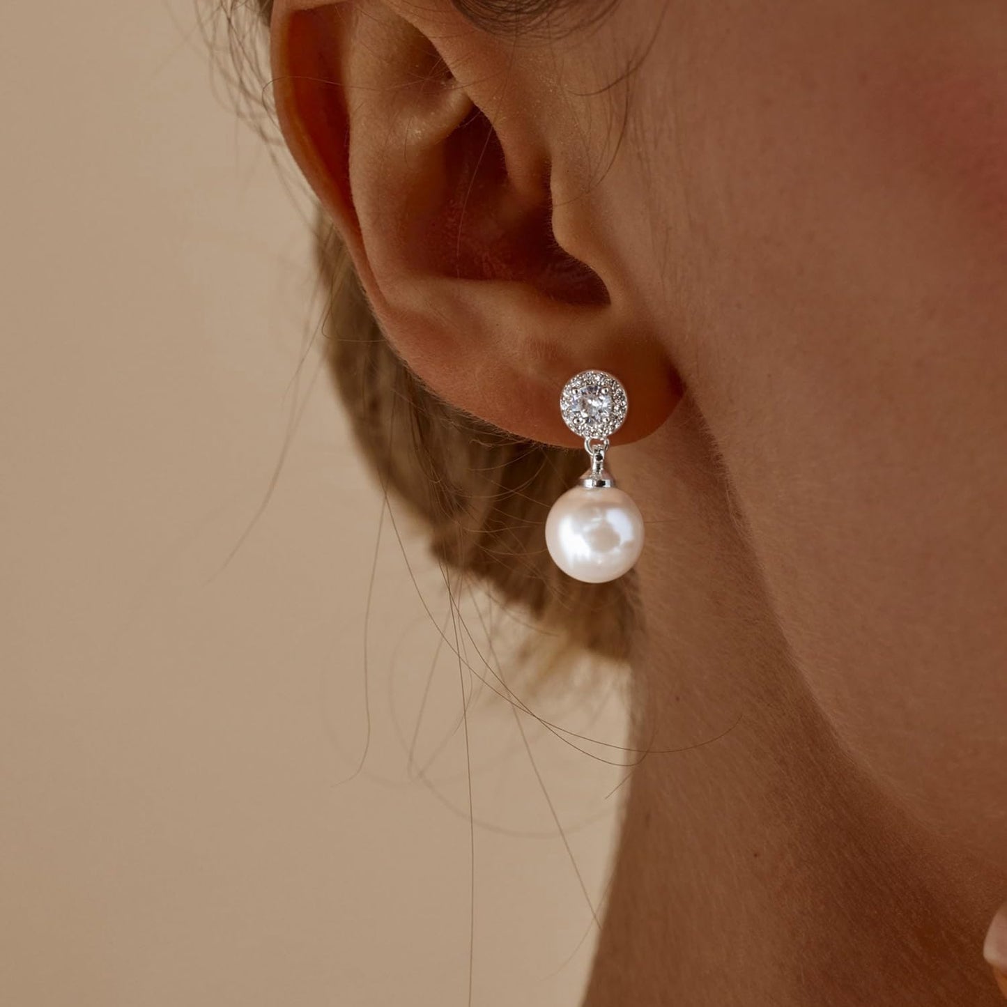Elegant Imitation Diamond Pearl Drop Earrings Bride Bridesmiad Dangle Pearl Earrings for Women Wedding Party Everyday Wear (White)