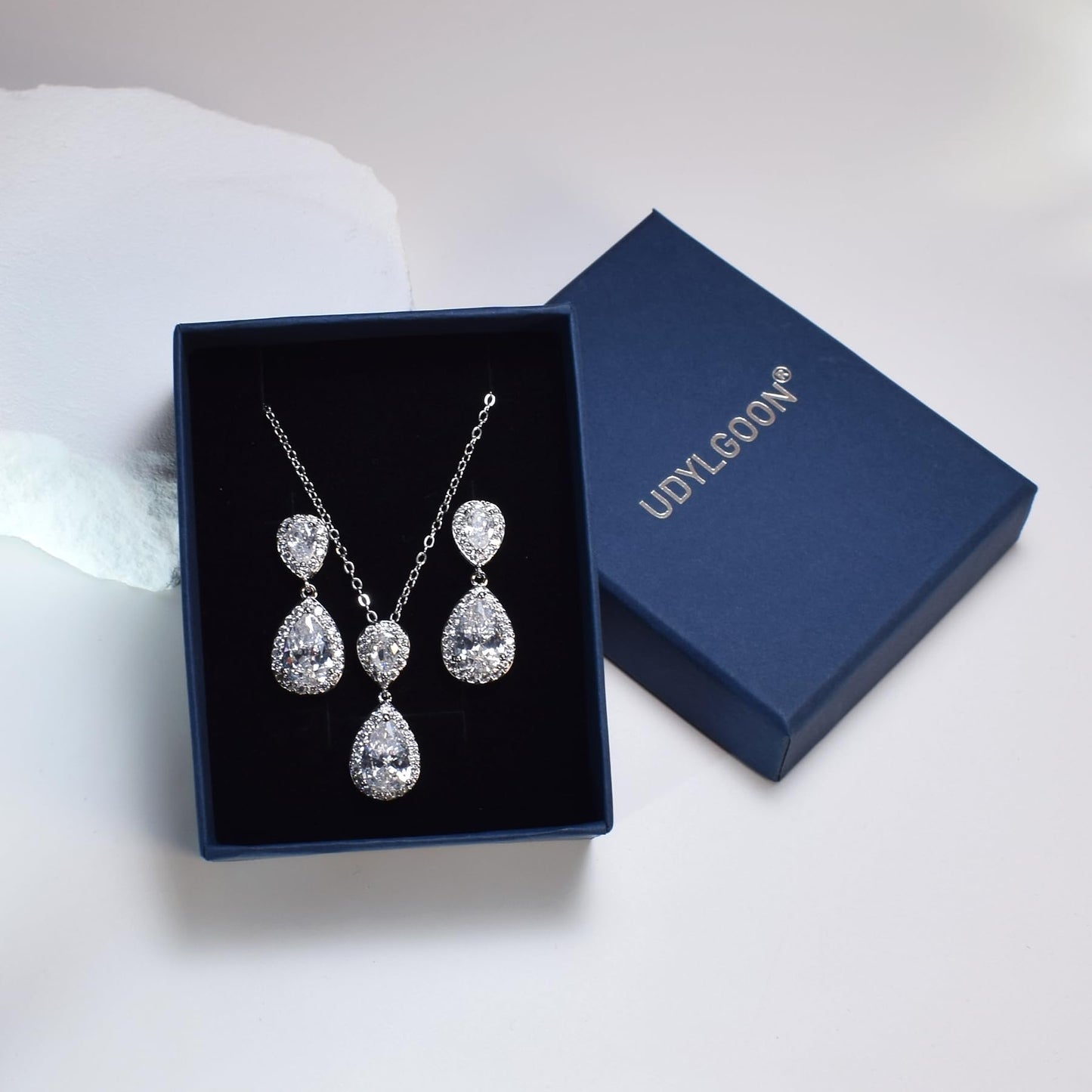 UDYLGOON Bridal Jewelry Set for Women, Cubic Zirconia Teardrop Bride Bridesmaid Necklace and Earrings Set for Wedding Prom Formal (White Gold Plated)