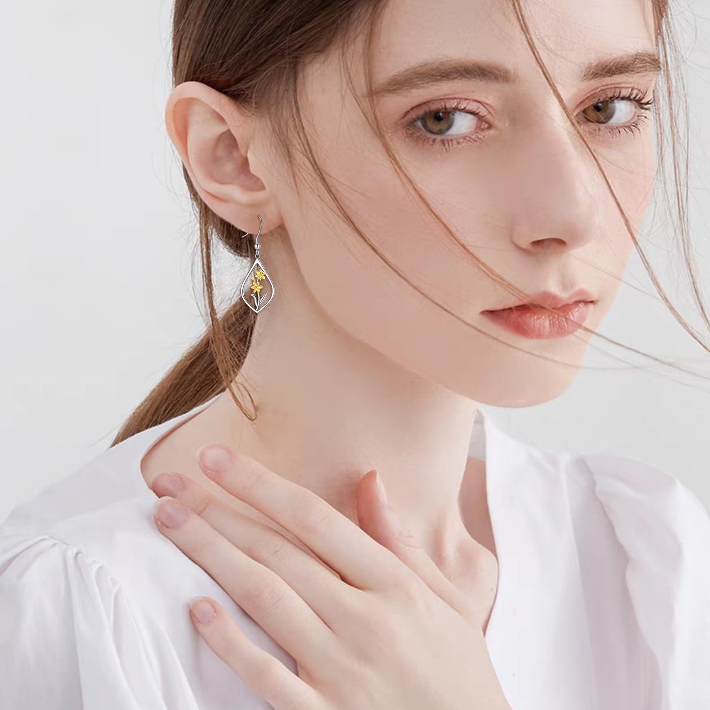 Daffodil Earrings 925 Sterling Silver March Birth Flower Dangle Earrings Teardrop Jewelry Gifts For Women
