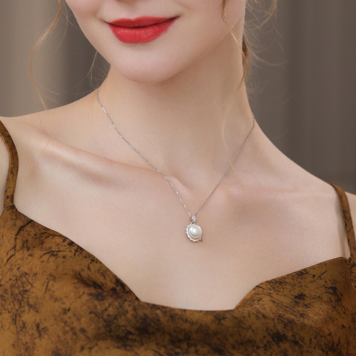 Orapearl Freshwater Pearl Pendant Necklace AAAA 10-10.5mm Elegant Jewelry Gift for Wife Mom Girlfriend Her Women with 925 Sterling Silver Chain June Birthstone for Anniversary Birthday Wedding