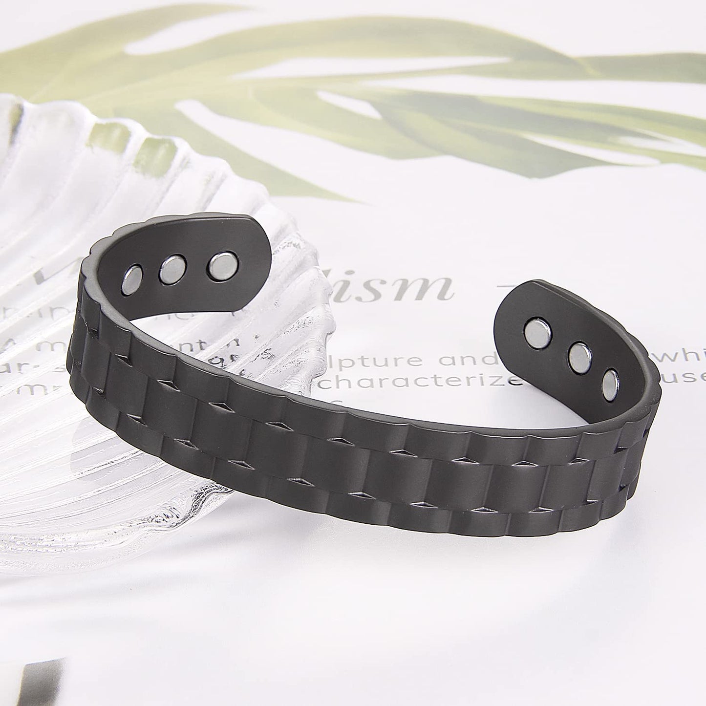 Earth Therapy Pure Copper Magnetic Black Gear Cuff Bracelet - Adjustable Unisex Sport Band with Ultra Strength Magnets