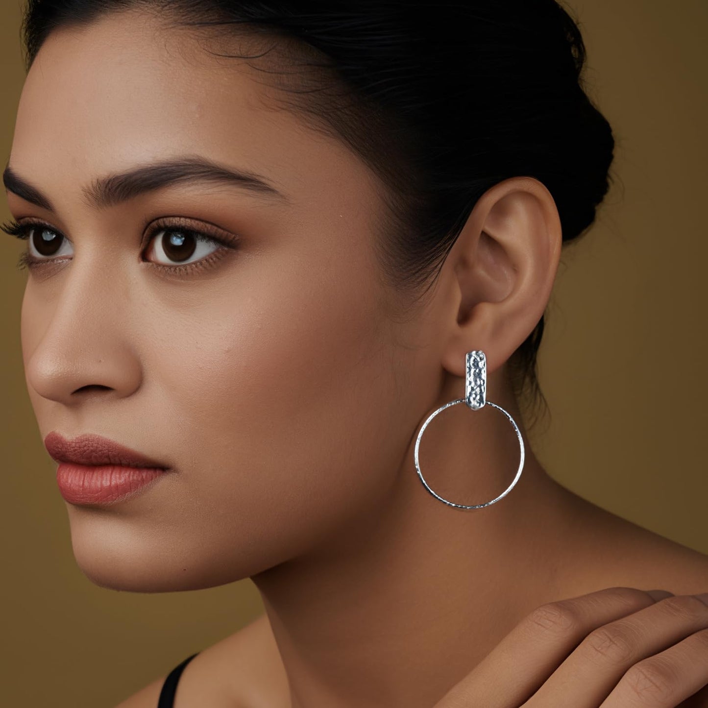 LeCalla 925 Sterling Silver Open Round Drop Dangle Hoop Earring Lightweight Hammered Bar Circle Endless Summer Textured Stud Hoop Earrings for Women 50 MM