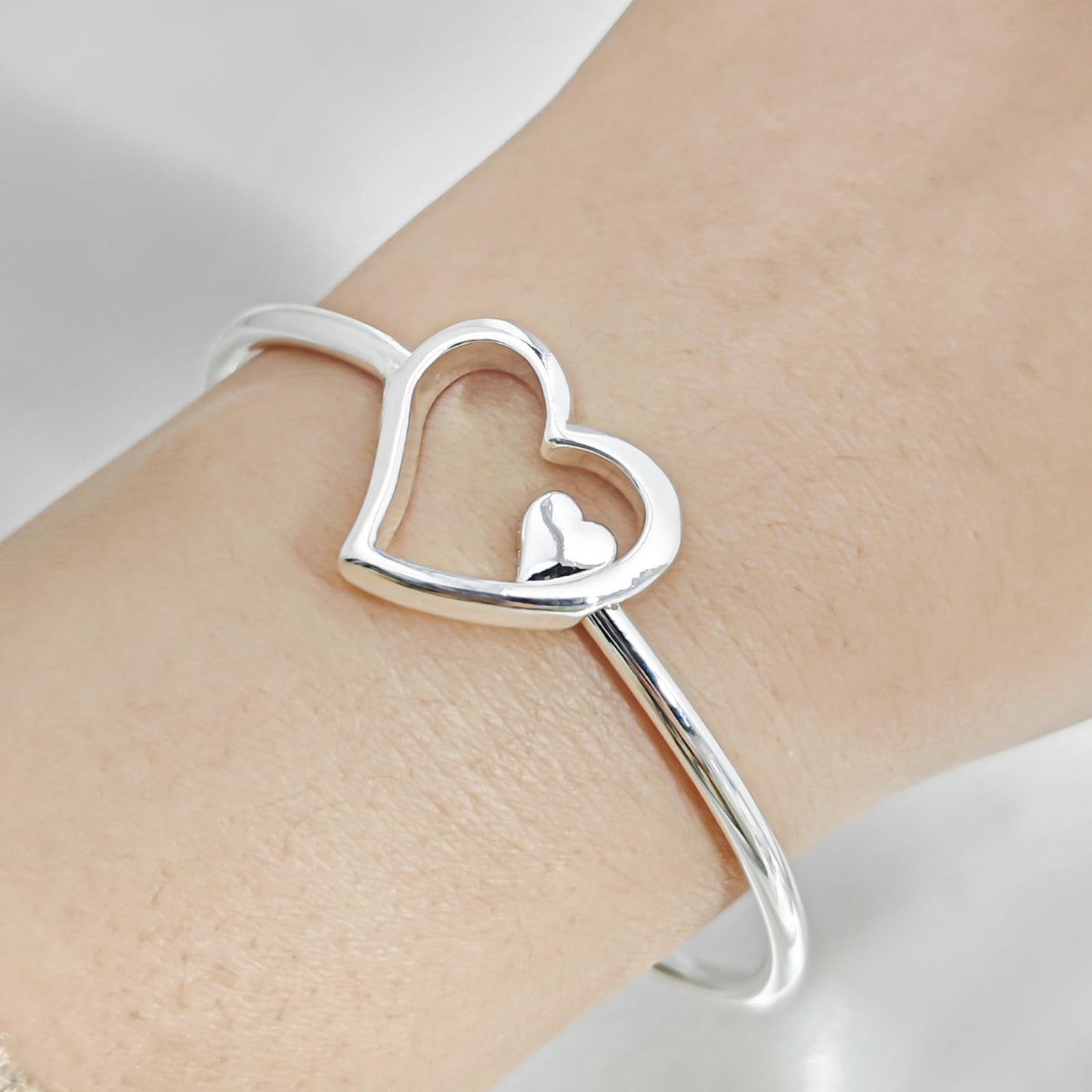 Baoaichi 925 Sterling Silver Bracelet Heart Bangle Bracelets for Teen Girls Fashion Hollow Heart cuff Bracelets Love Friendship Jewelry gift for Her Birthday Holidays Couple Cuff Bangle (silver A)