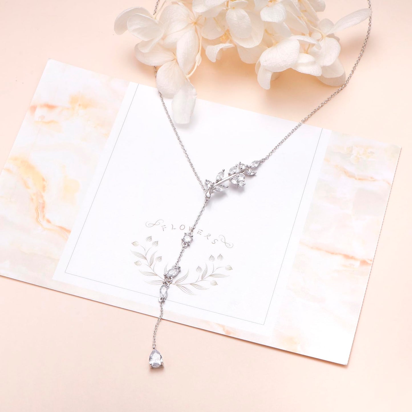 DAOCHONG Leaf Necklace Sterling Silver Leaf Pendant Long Chain Jewelry for Women and Lady Wedding Jewelry Cubic Zirconia Wedding Bridal Necklace for Brides Bridesmaid Gift