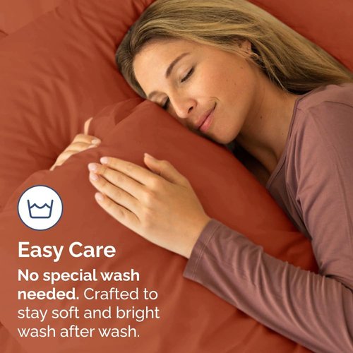 King Standard Pillow Cases - Soft Hotel Quality Pillowcase Covers - Comfy & Machine Washable - 4 Piece Set in Terracotta
