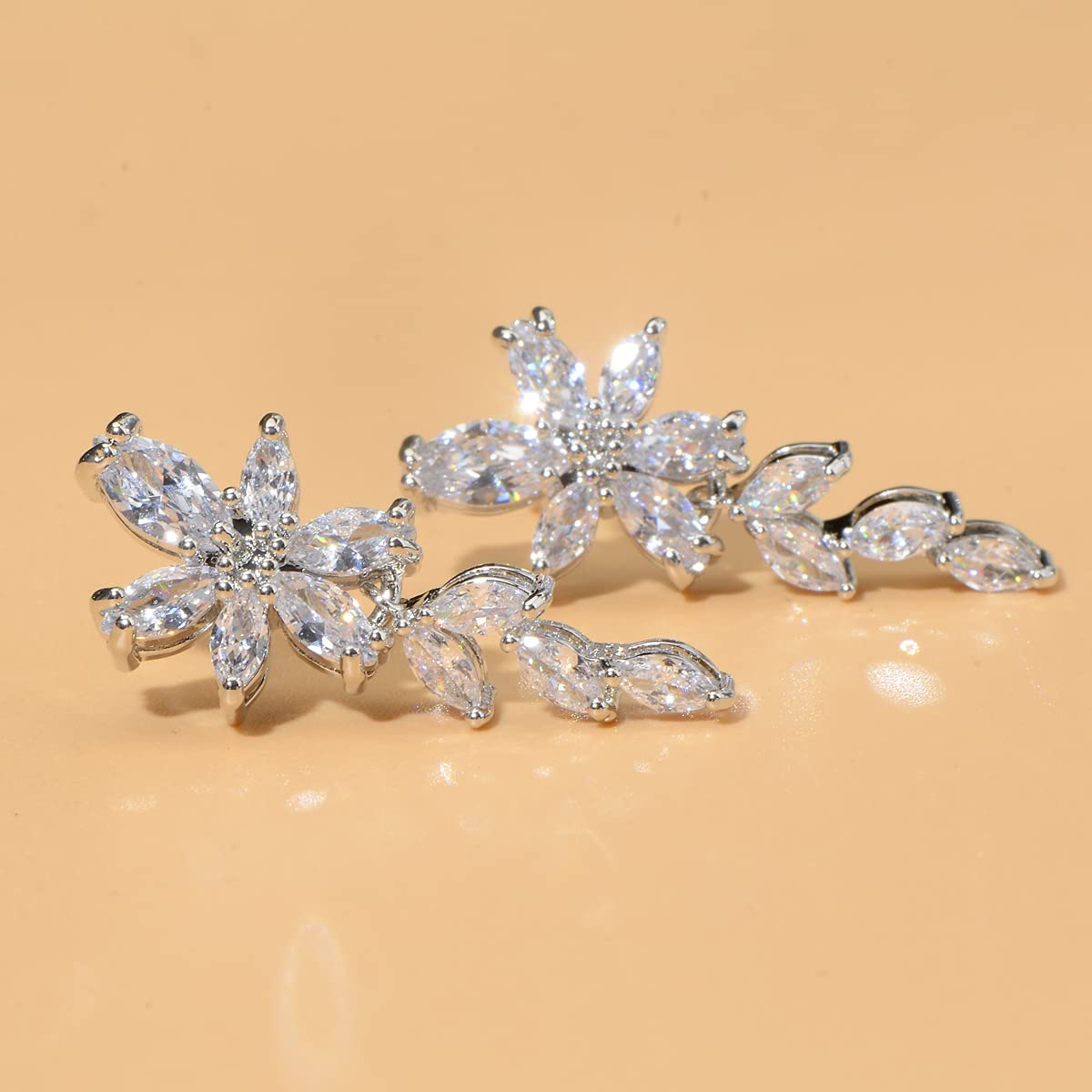 Women's Cubic Zirconia Bridal Earrings - Silver Marquise CZ Cluster Floral Leaf Crystal Rhinestone Dangle Drop Earring for Bride Bridesmaids Mother of Bride Party Prom