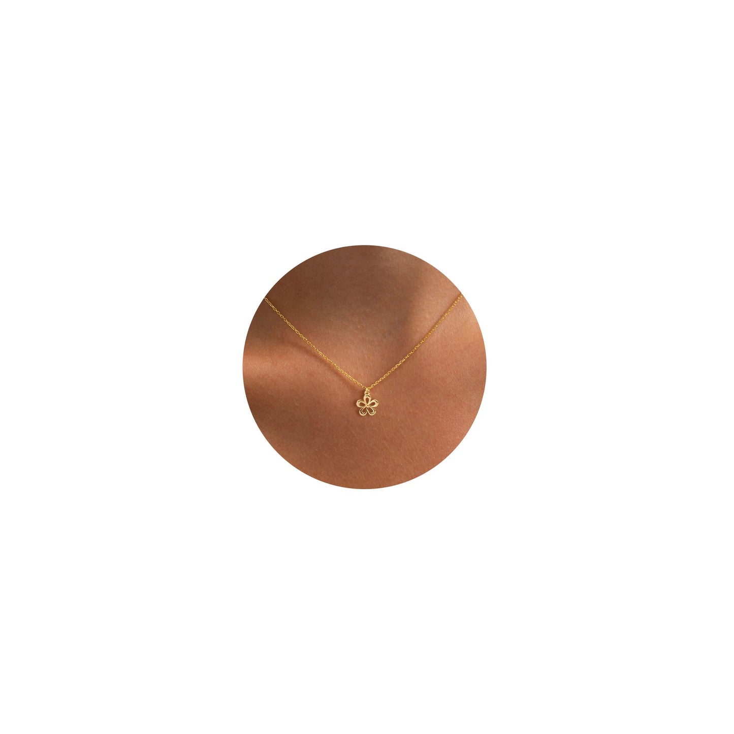 VRIUA Flower Necklace for Women 14k Gold Plated Dainty Gold Flower Necklace Simple Jewelry Everyday for Women