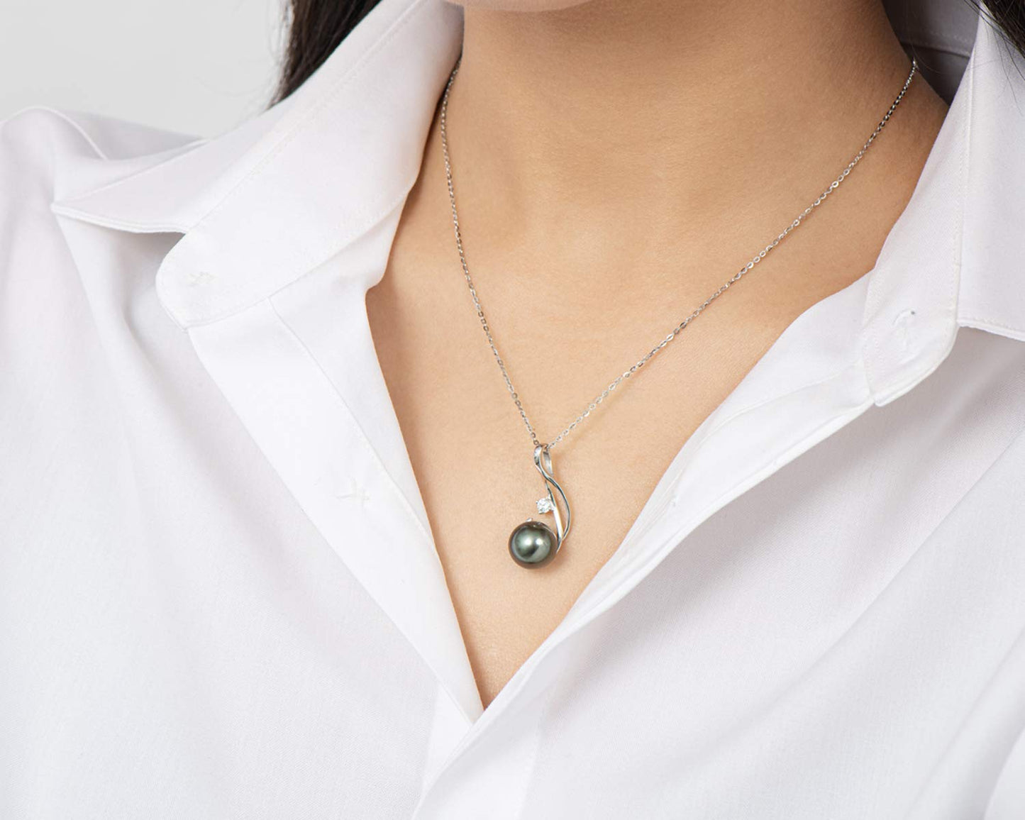 DENGGUANG Genuine Tahitian Black Pearl Necklace for Women, Sterling Silver 9-10mm Natural Ocean-Grown Pearls Jewelry, Anniversary Wedding Birthday Mothers Day Gifts for Mom Wife