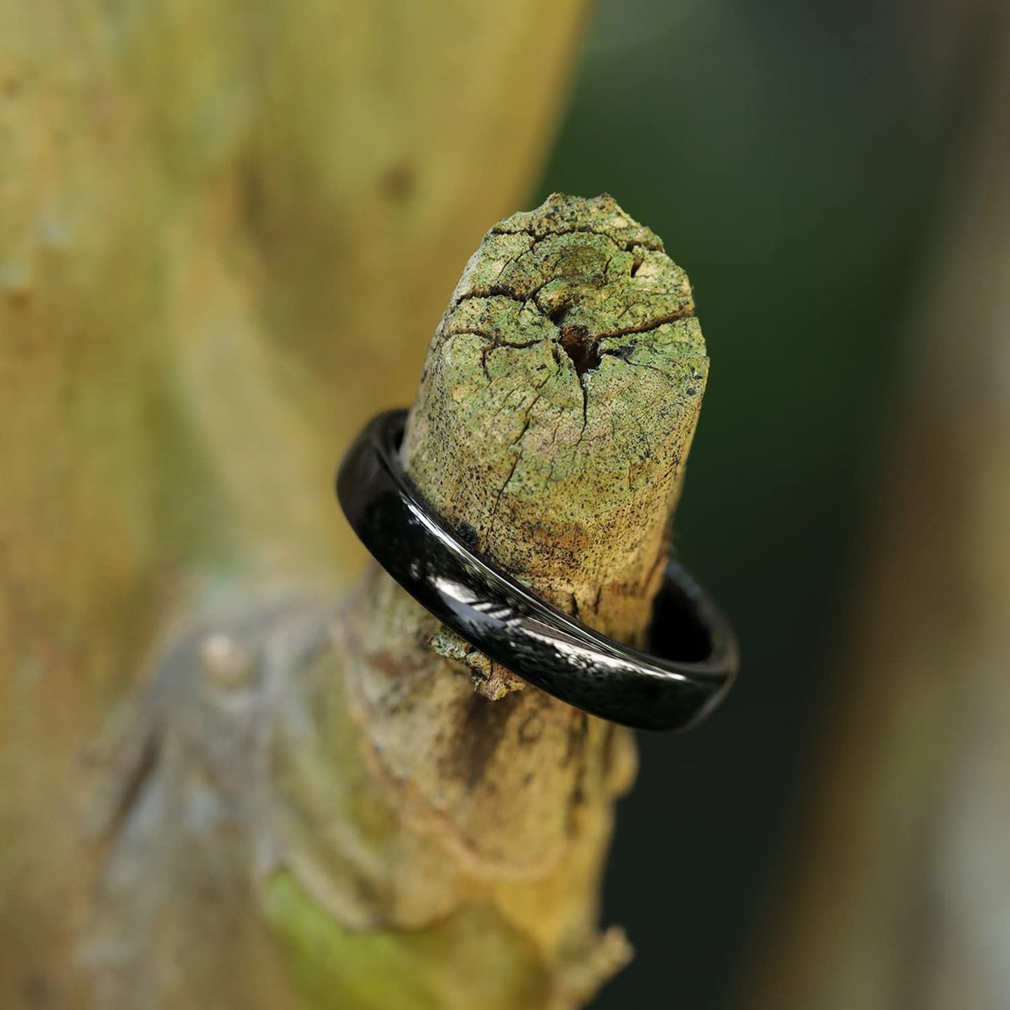 Greenpod 4mm Tungsten Ringss for Women High Polished Plain Dome Black Wedding Band Comfort Fit Size 5